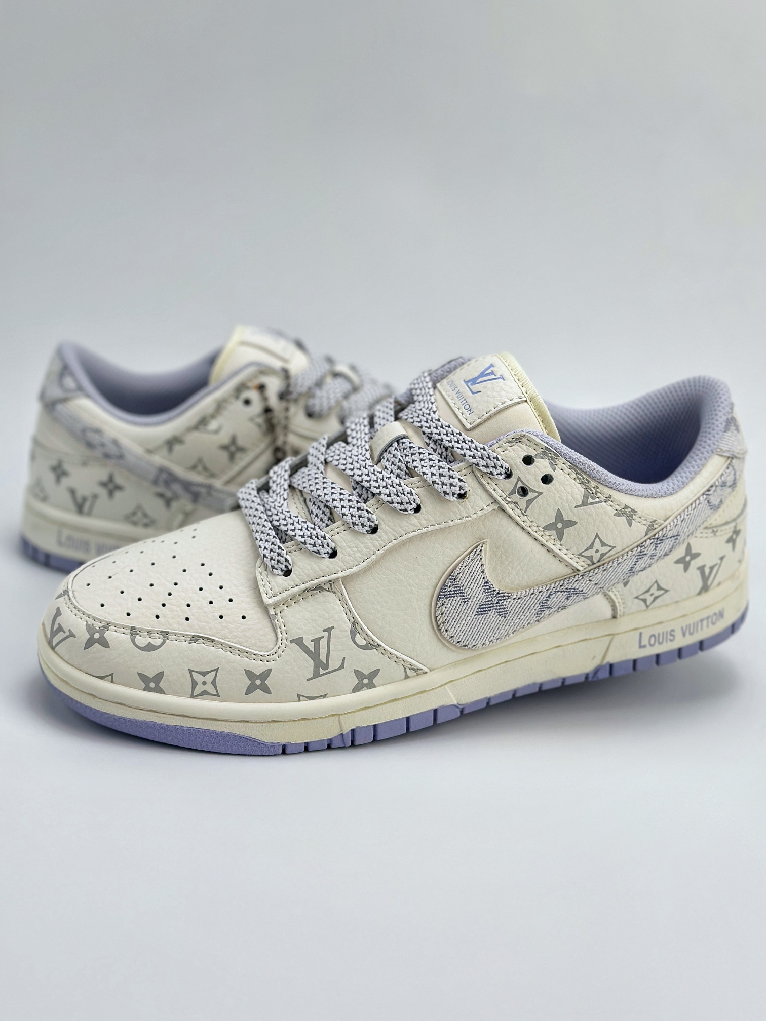 Nike SB Dunk Low x Louis Vuitton 薰衣草 FC1688-132