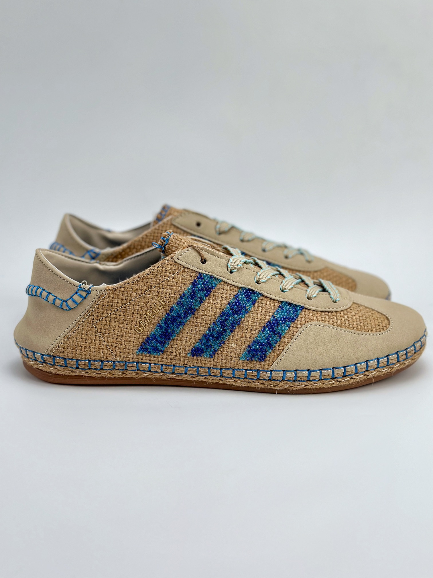 adidas Originals Gazelle x CLOT 棕蓝 三叶草休闲防滑耐磨低帮板鞋 IH3641