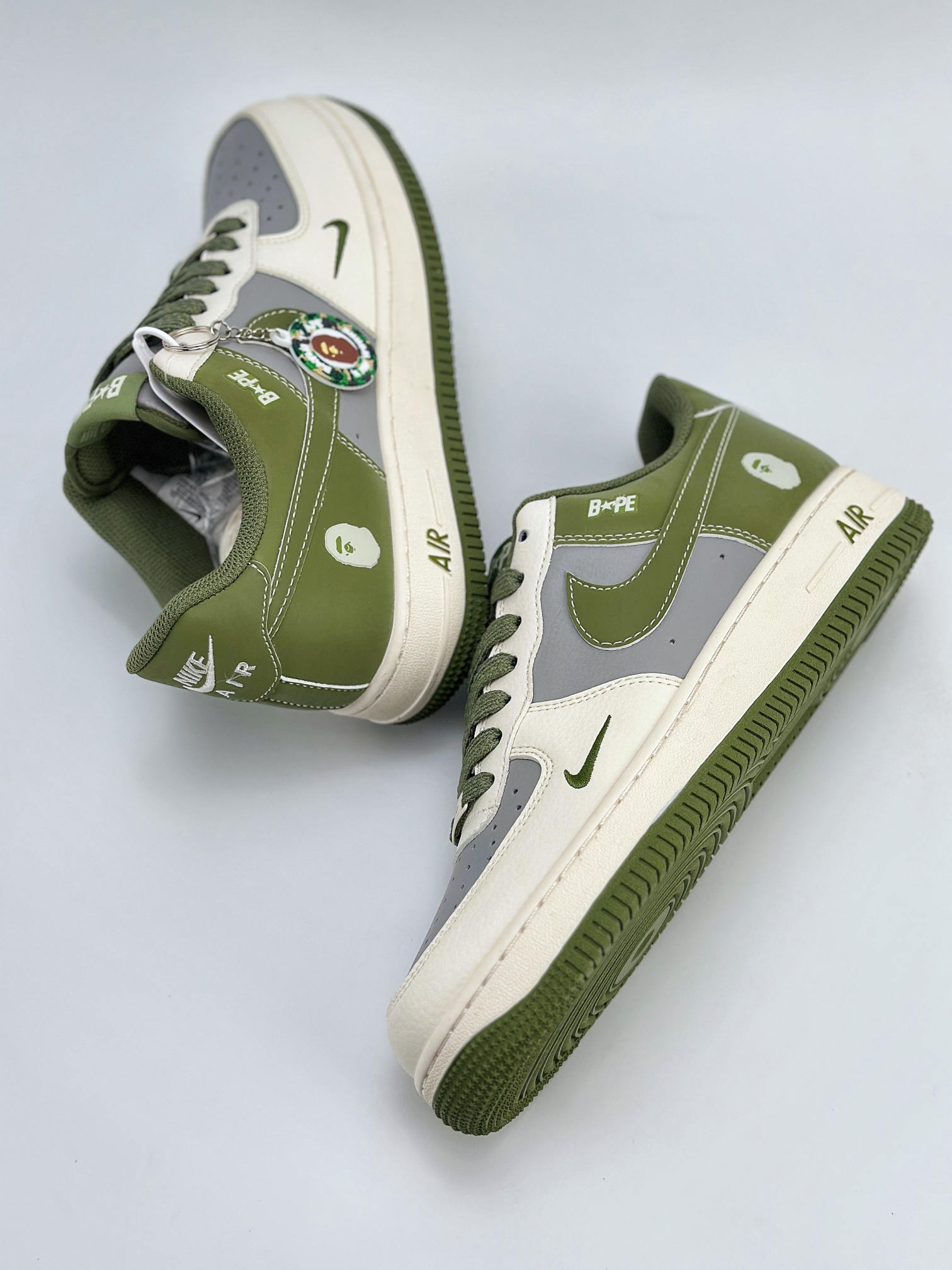 Nike Air Force 1 Low 07 x BAPE 米白灰绿小钩 BB6566-205