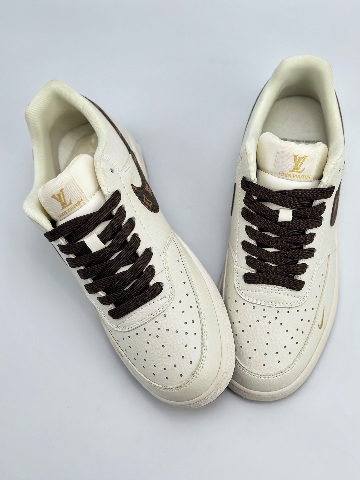 Nike Court Vision Low x Louis Vuitton 白棕老花 休闲运动板鞋 FD5188-777