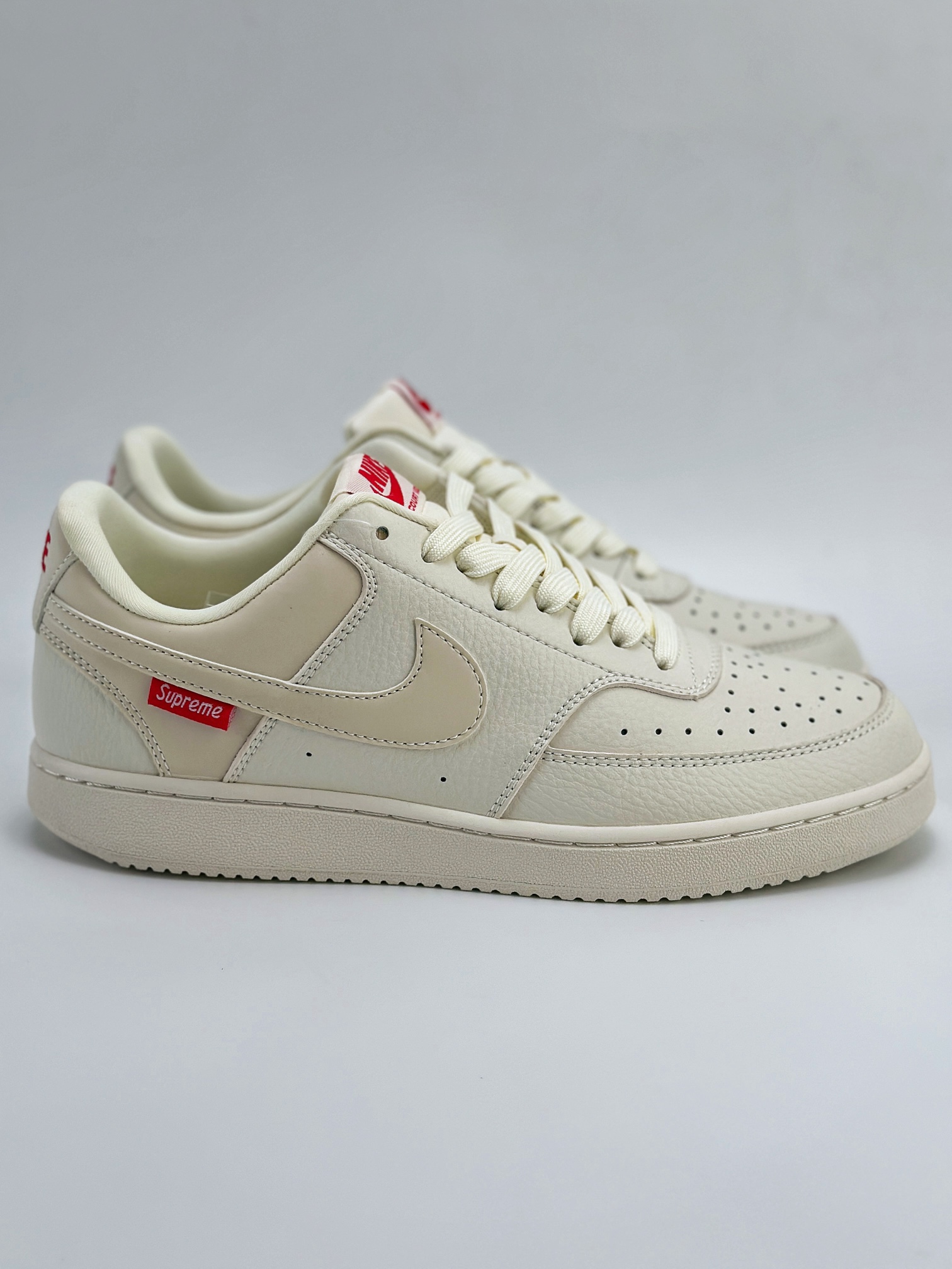 Nike Court Vision Low x Supreme 米白红 休闲运动板鞋 FD5188-111