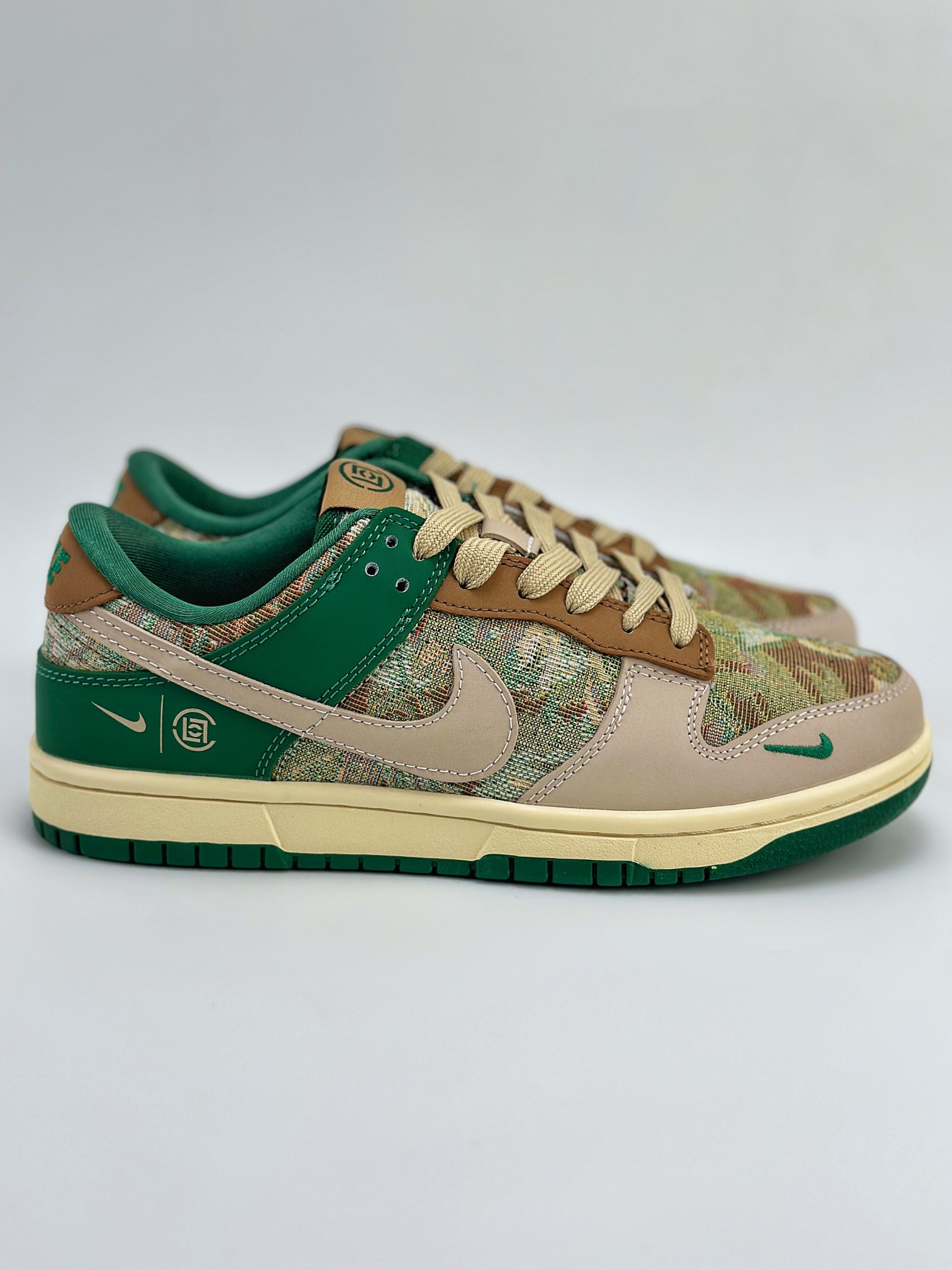 Nike SB Dunk Low x CLOT 米白青棕 XB3802-355