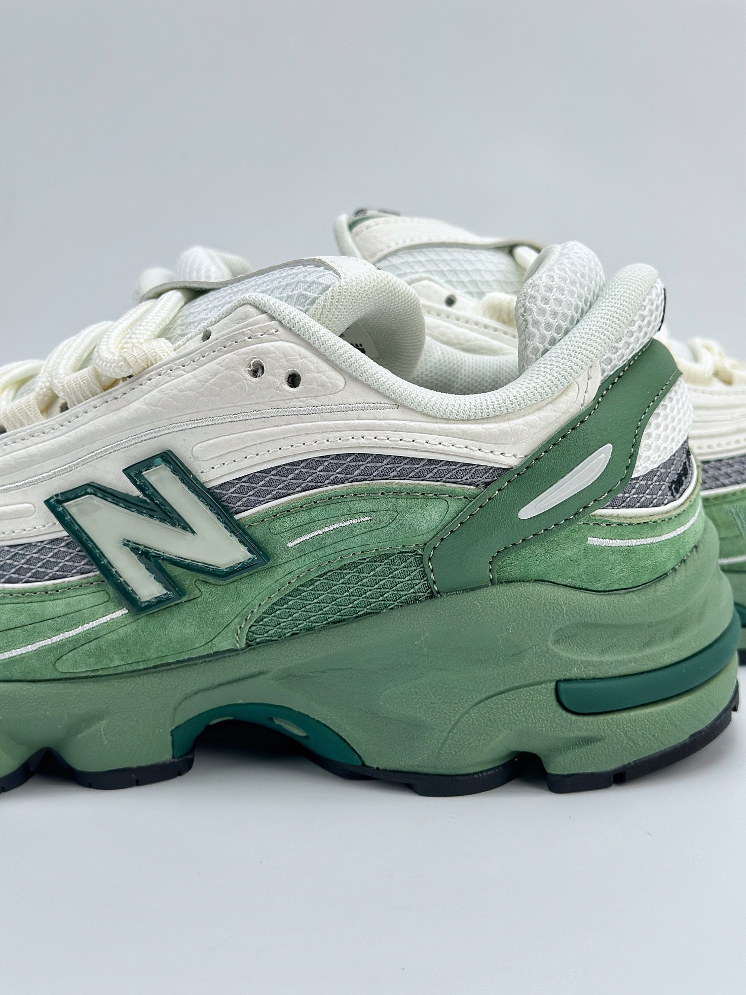 New Balance M1000 白绿 M1000系列复古休闲运动慢跑鞋 M1000MA