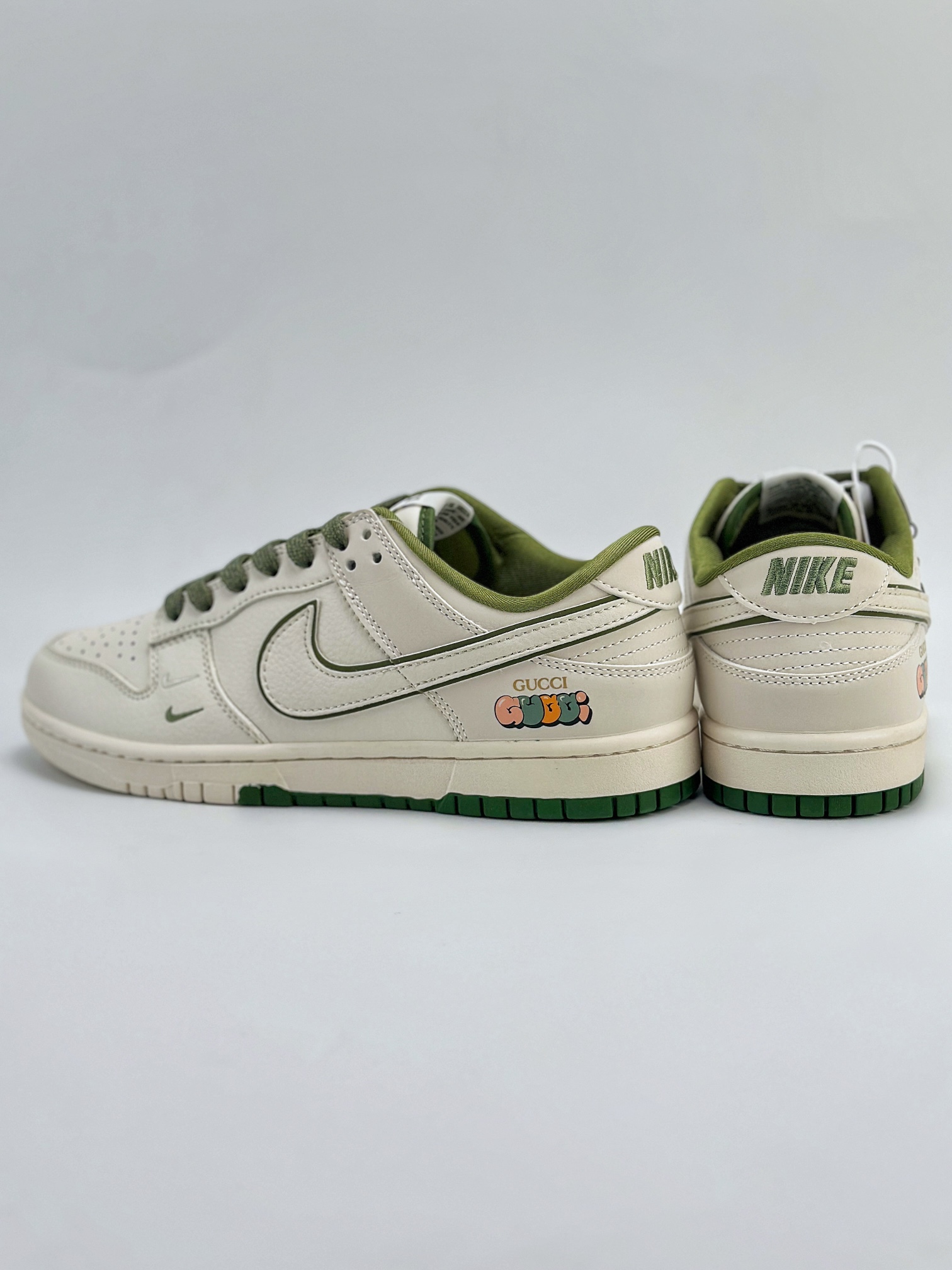 Nike SB Dunk Low x GUCCI 白绿双小钩满天星 DQ1098-398