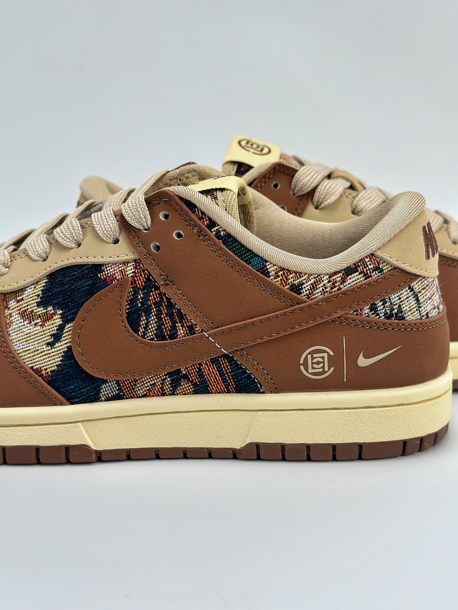 Nike SB Dunk Low x CLOT 米棕 XB3802-356