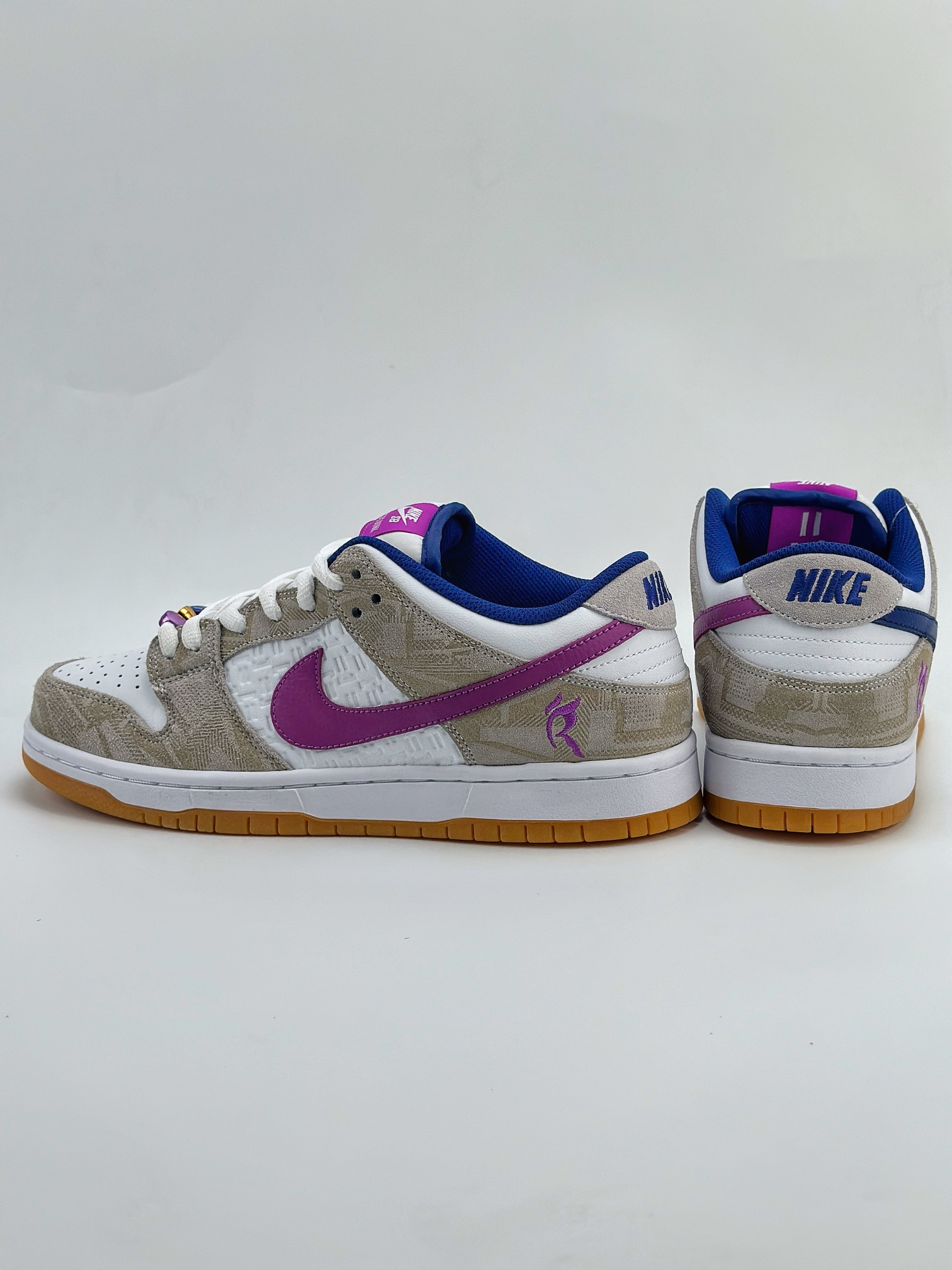 NIKE SB Dunk Low x Raya Leal 紫白 FZ5251-001