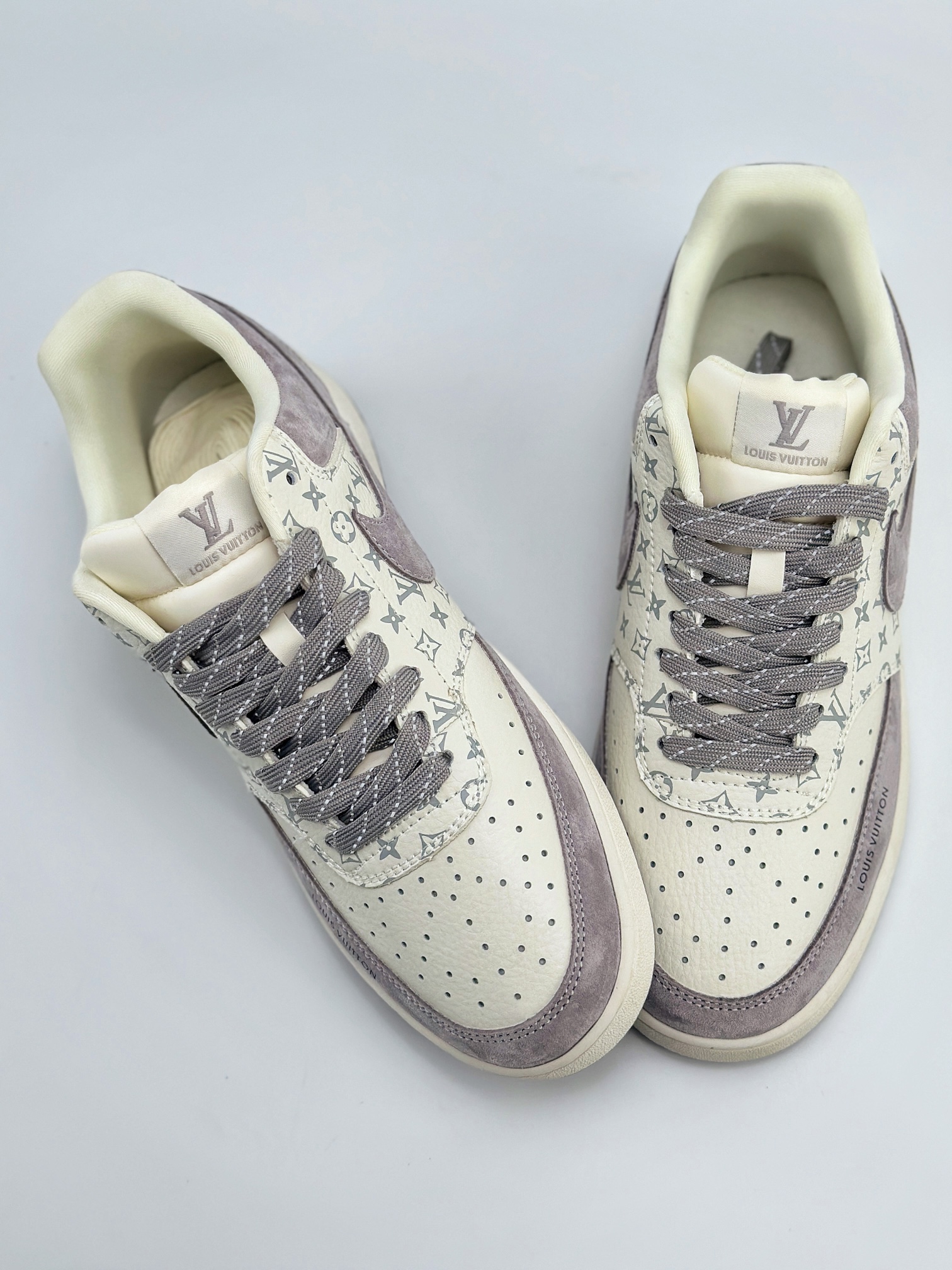 Nike Court Vision Low x Louis Vuitton 米浅紫 休闲运动板鞋 FD5188-888