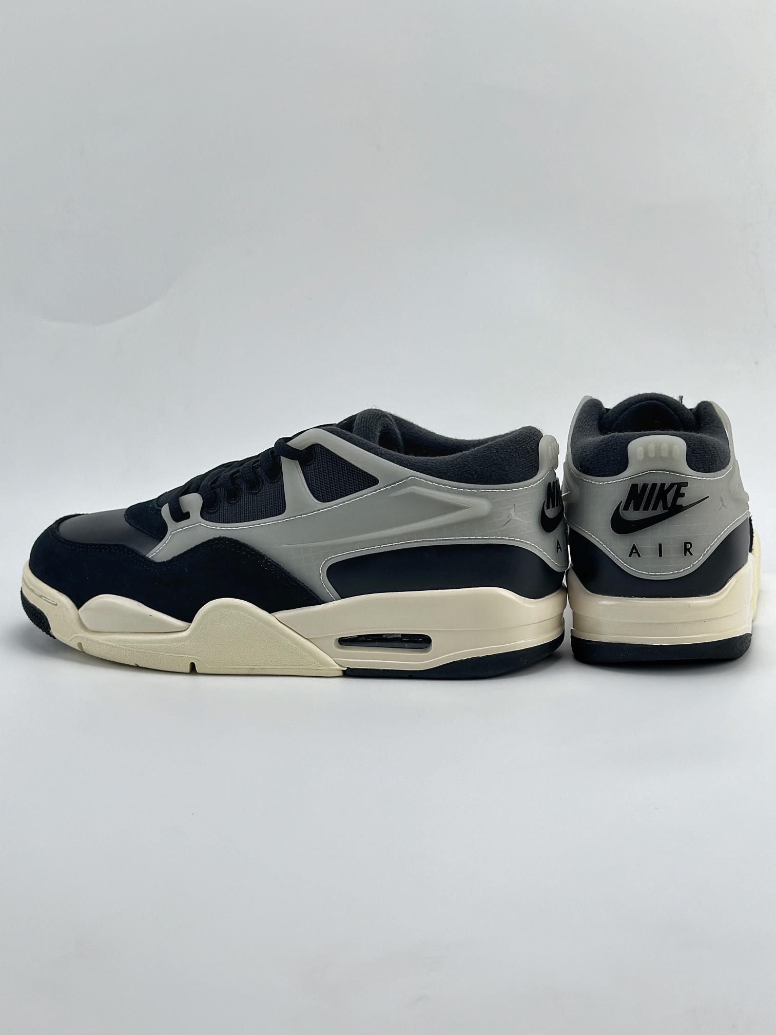 Air Jordan 4 Retro RM 乔丹四代 ”Black/Sail” 黑白 FQ7939-006