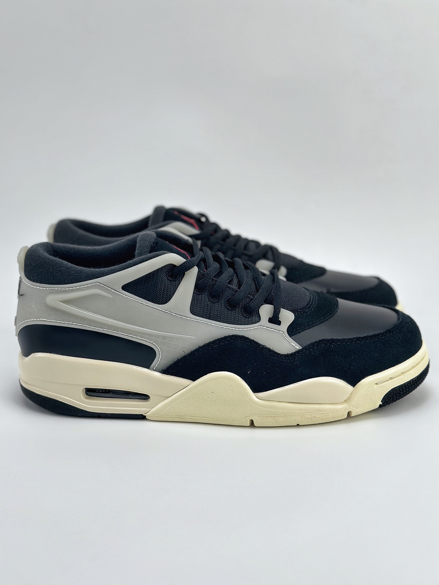 Air Jordan 4 Retro RM 乔丹四代 ”Black/Sail” 黑白 FQ7939-006