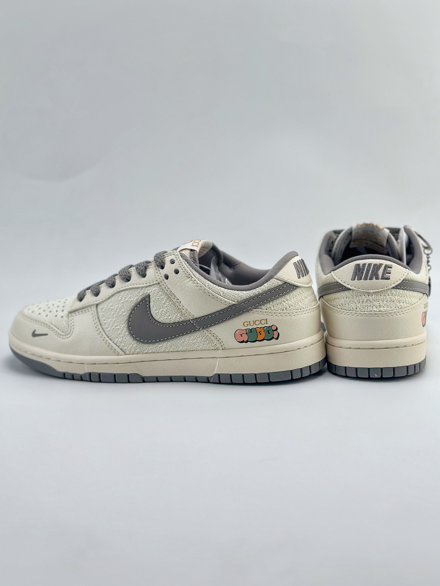 SB Dunk Low x GUCCI 白灰小钩满天星 DQ1098-383