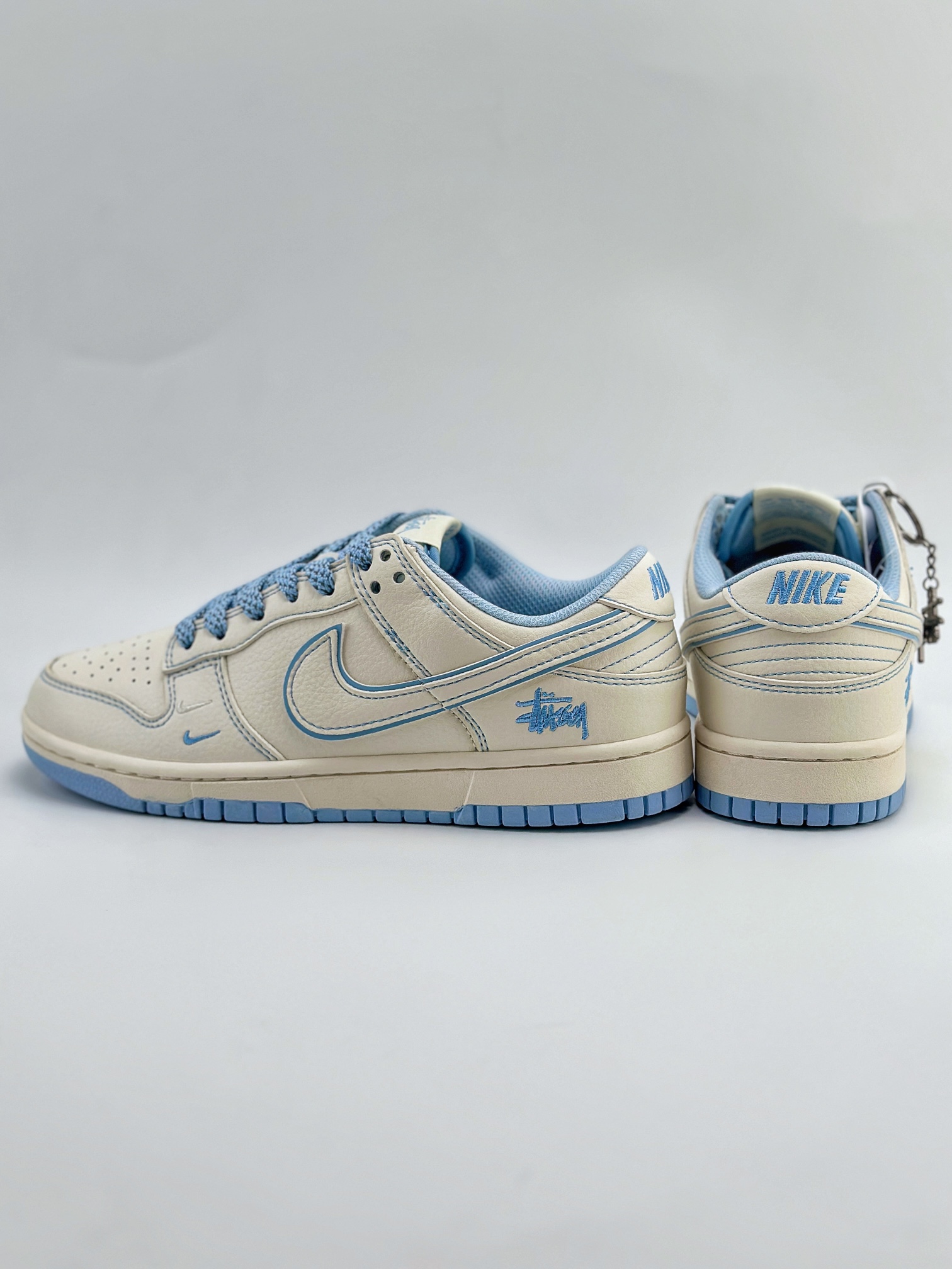 Nike SB Dunk Low x Stuy 白天蓝双小钩满天星 BB1818-101