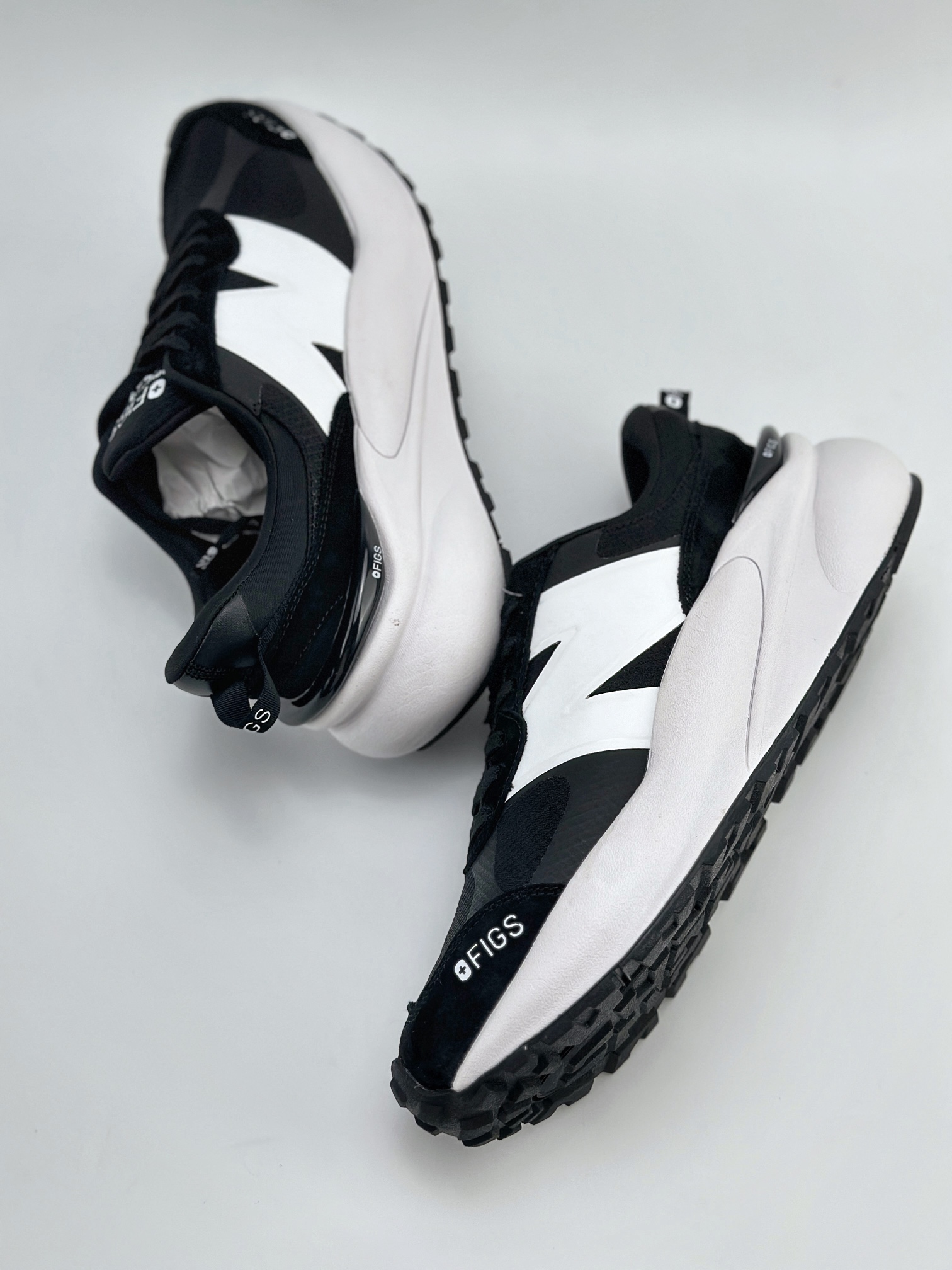 NB新百伦 New Balance U3447 Figs 低帮复古休闲运动慢跑鞋 U3447LB