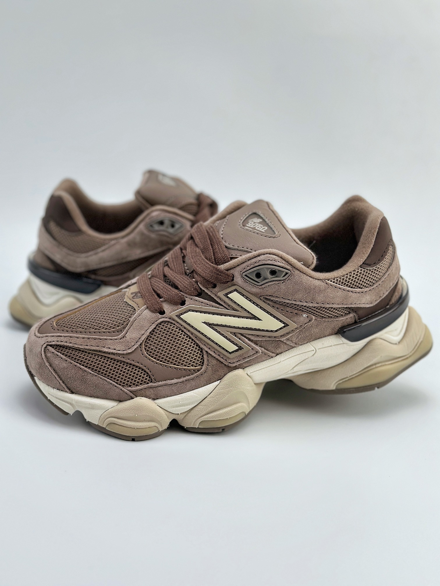 Joe Freshgoods x New Balance 版本 NB9060 联名款 复古休闲运动慢跑鞋 U9060JMR