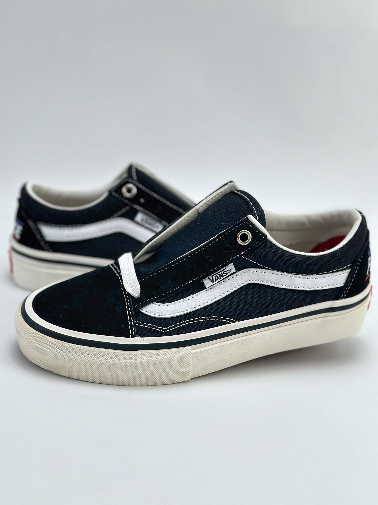 Vans Old Skool 黑白拼接 舒适百搭 防滑减震 休闲硫化板鞋