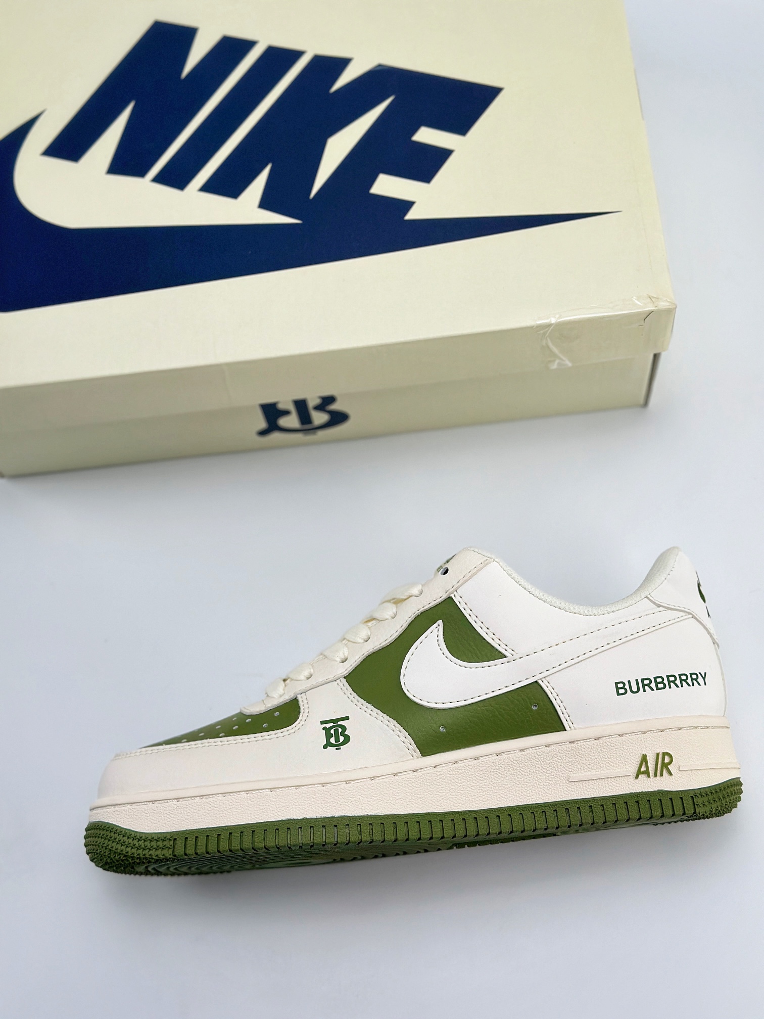 Nike Air Force 1 Low 07 x BURBRRRY 白绿  BB8588-221