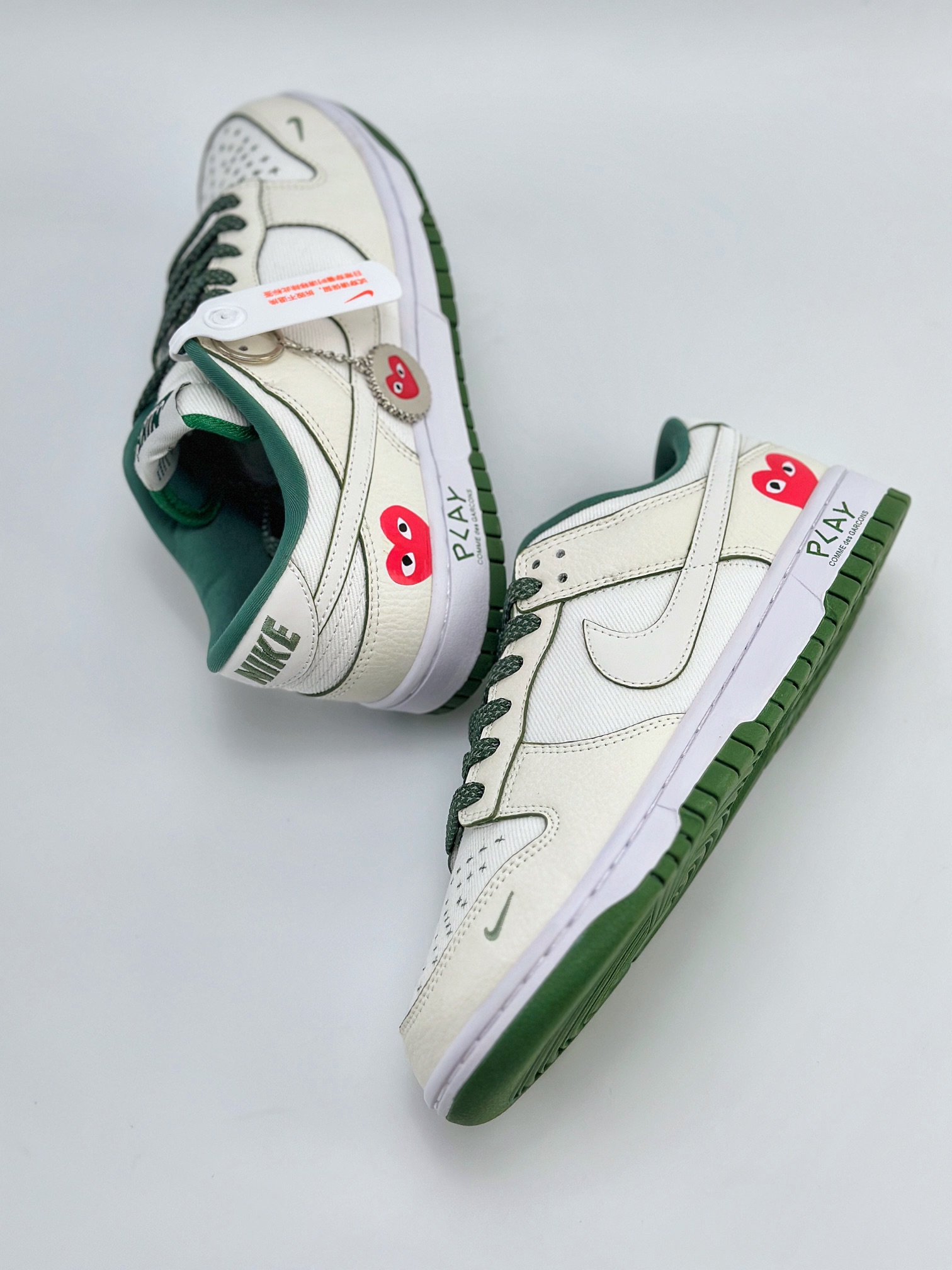 Nike SB Dunk Low x Comme des Garcons 川久白绿满天星 KK1888-010