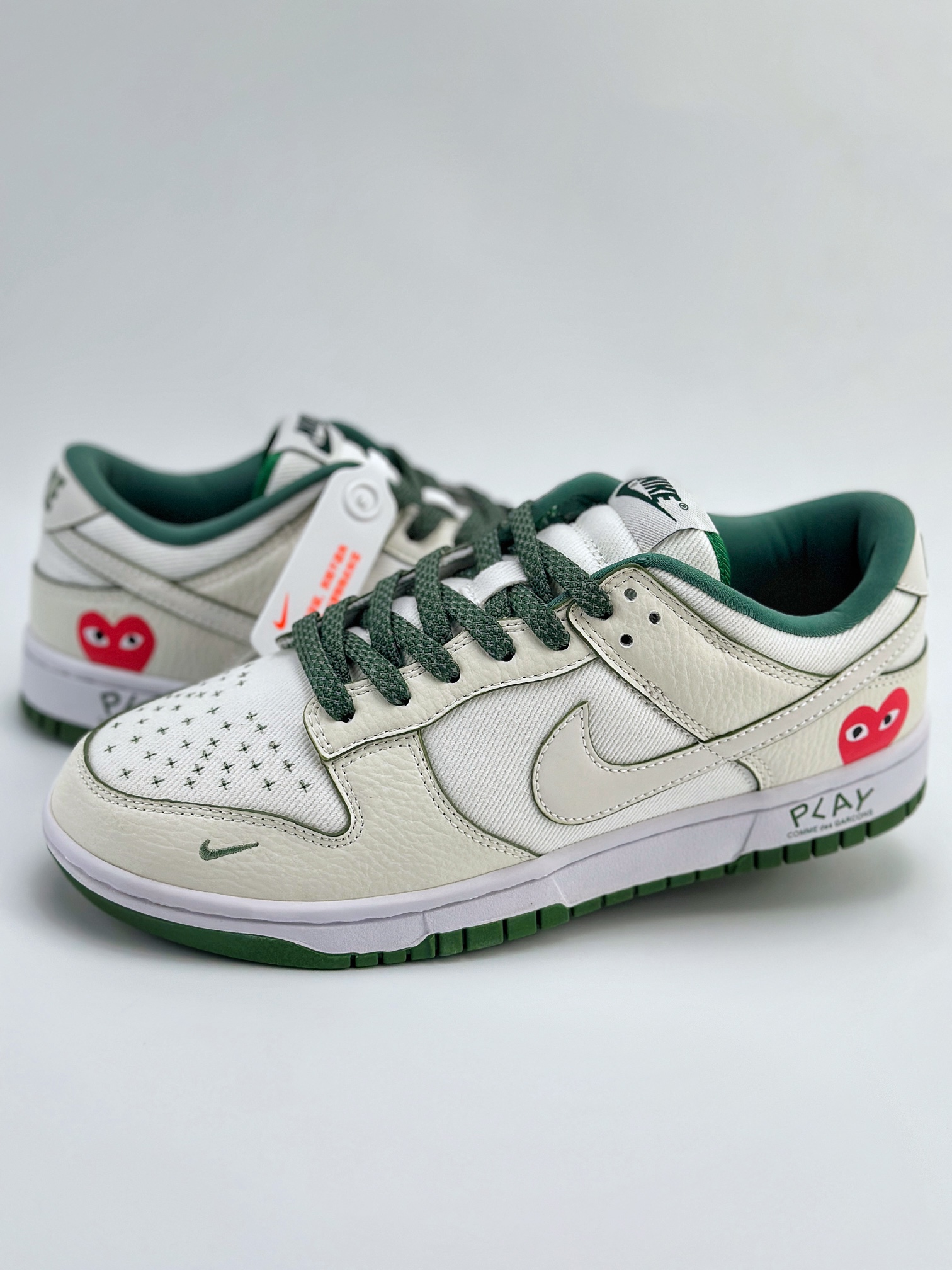 Nike SB Dunk Low x Comme des Garcons 川久白绿满天星 KK1888-010