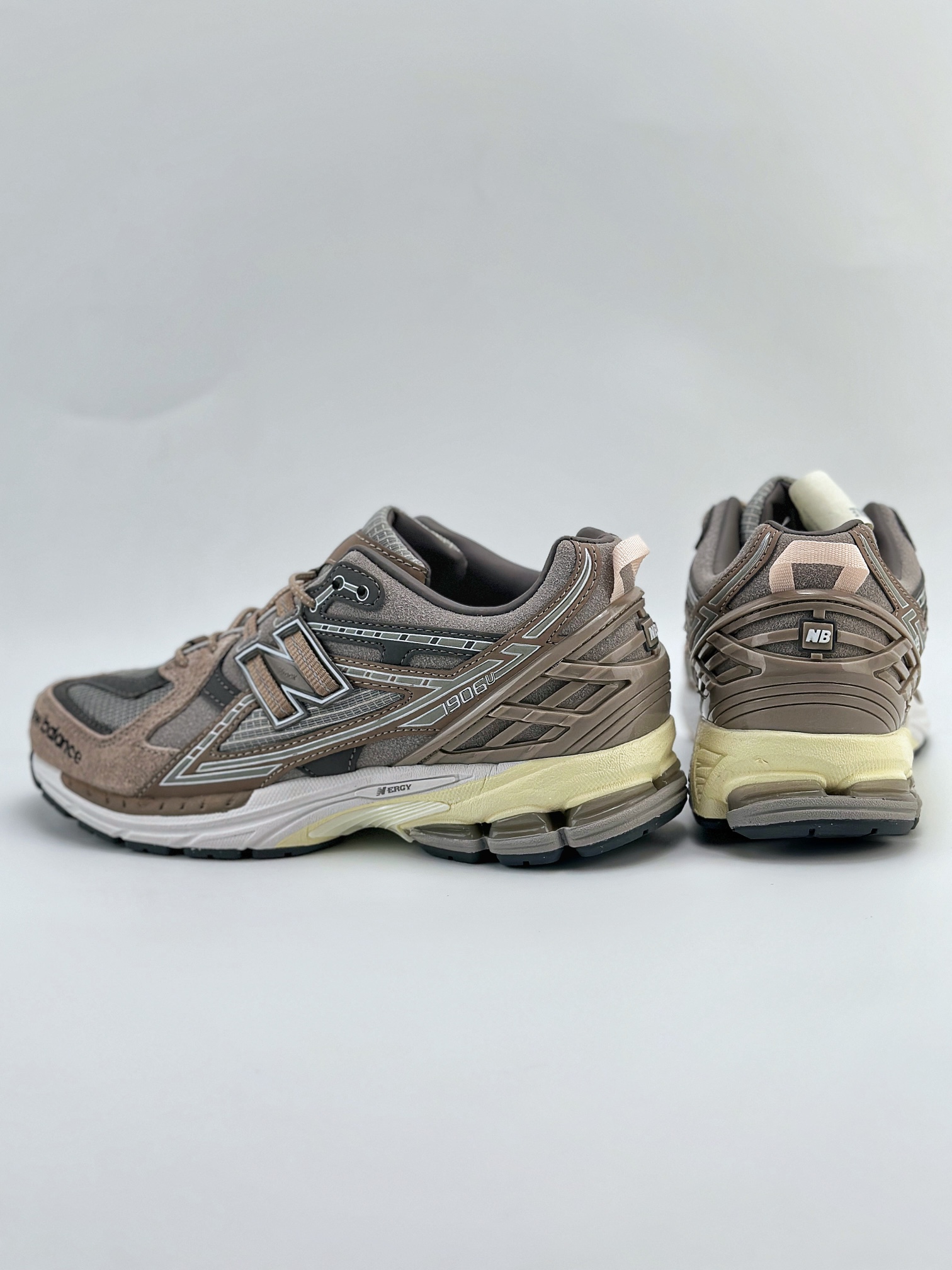 New Balance M1906系列 复古单品宝藏老爹鞋款  M1906NIH