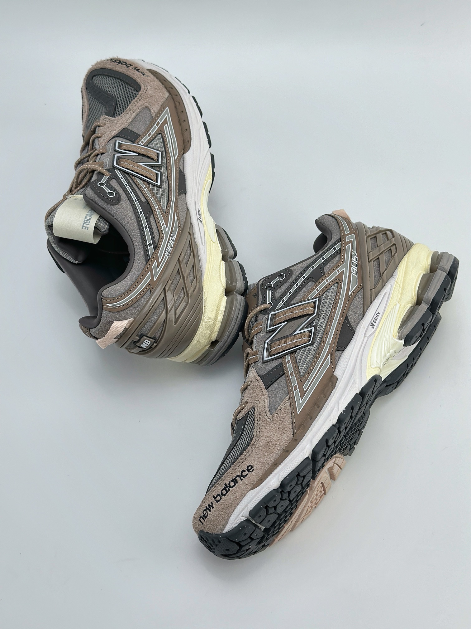 New Balance M1906系列 复古单品宝藏老爹鞋款  M1906NIH