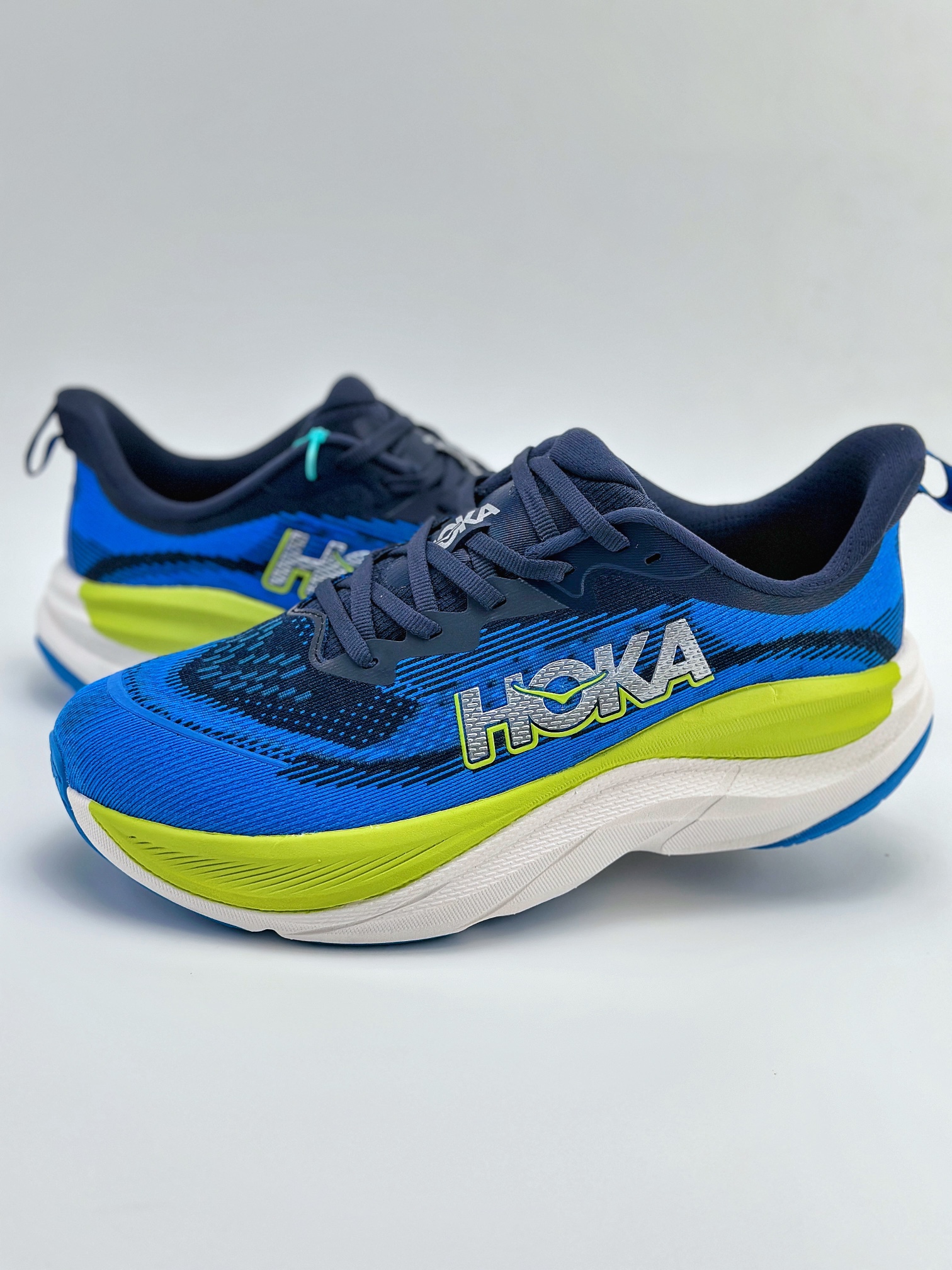 HOKA M SKYFLOW 低帮专业越野跑步鞋  1155111/VVYMT