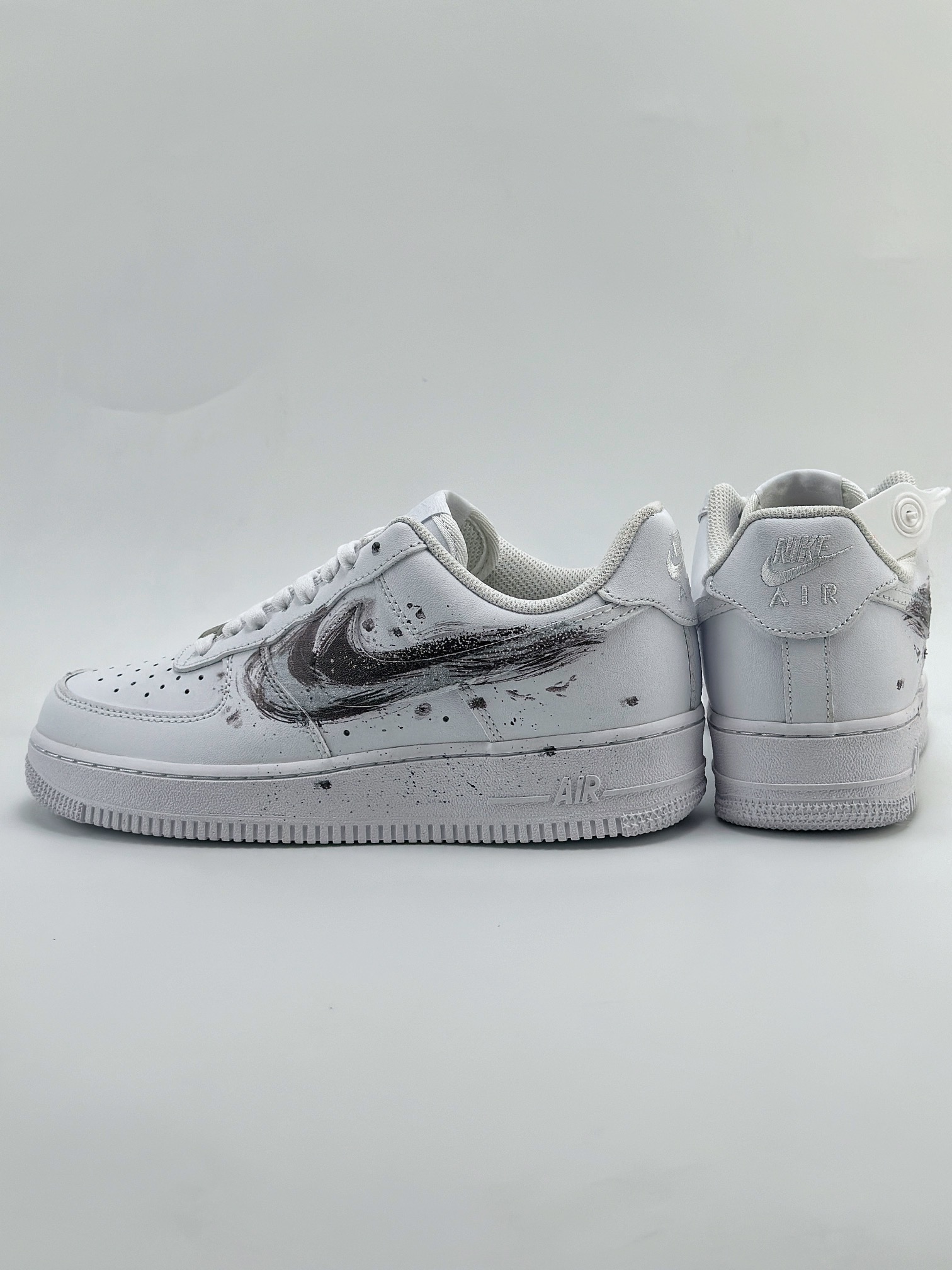 Nike Air Force 1 Low 07 水墨画 双钩 白黑 LL6976-521