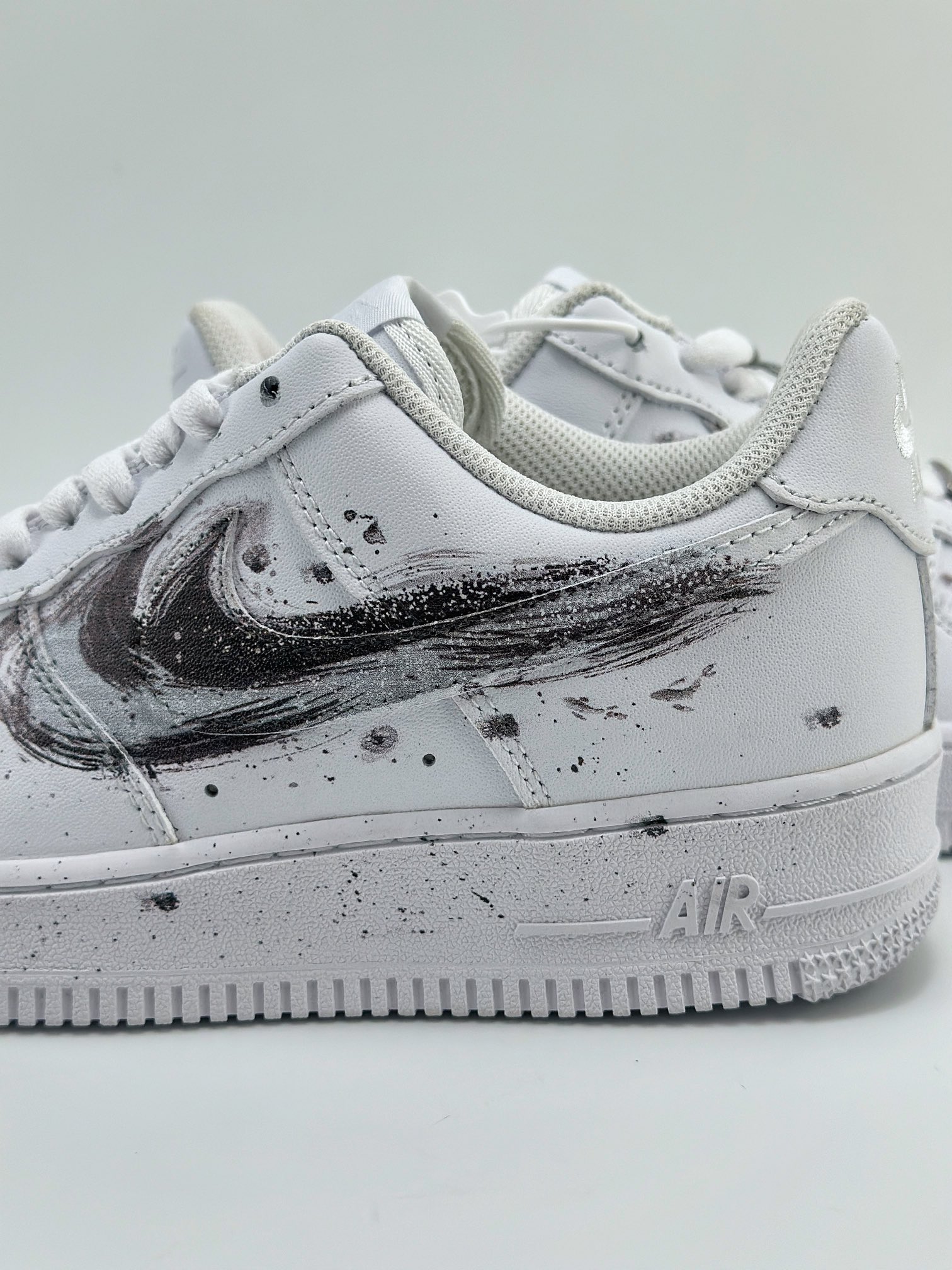 Nike Air Force 1 Low 07 水墨画 双钩 白黑 LL6976-521