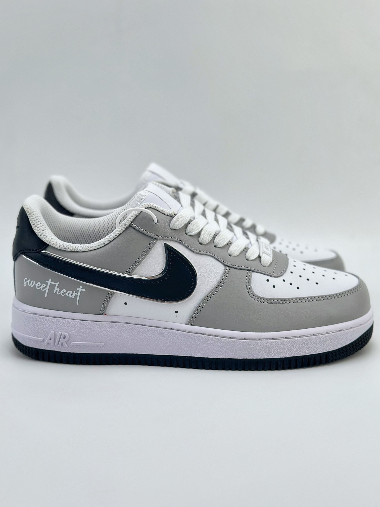 Nike Air Force 1 Low 07 白灰黑 DY8899-001