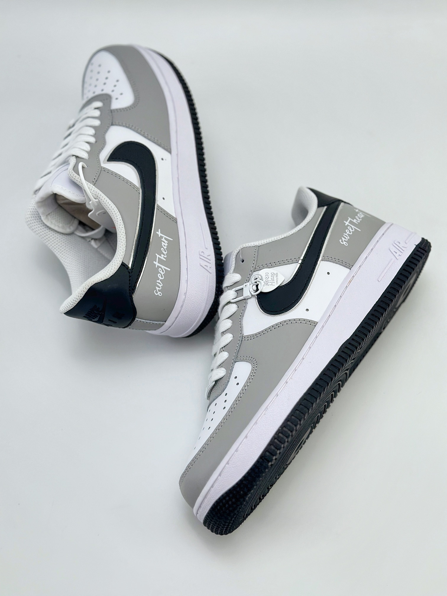 Nike Air Force 1 Low 07 白灰黑 DY8899-001