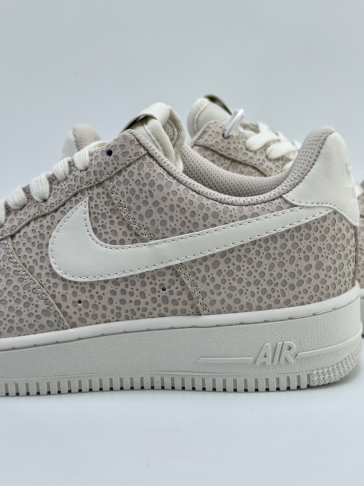 Nike Air Force 1 Low 07 PRM 白斑 FV6519-001