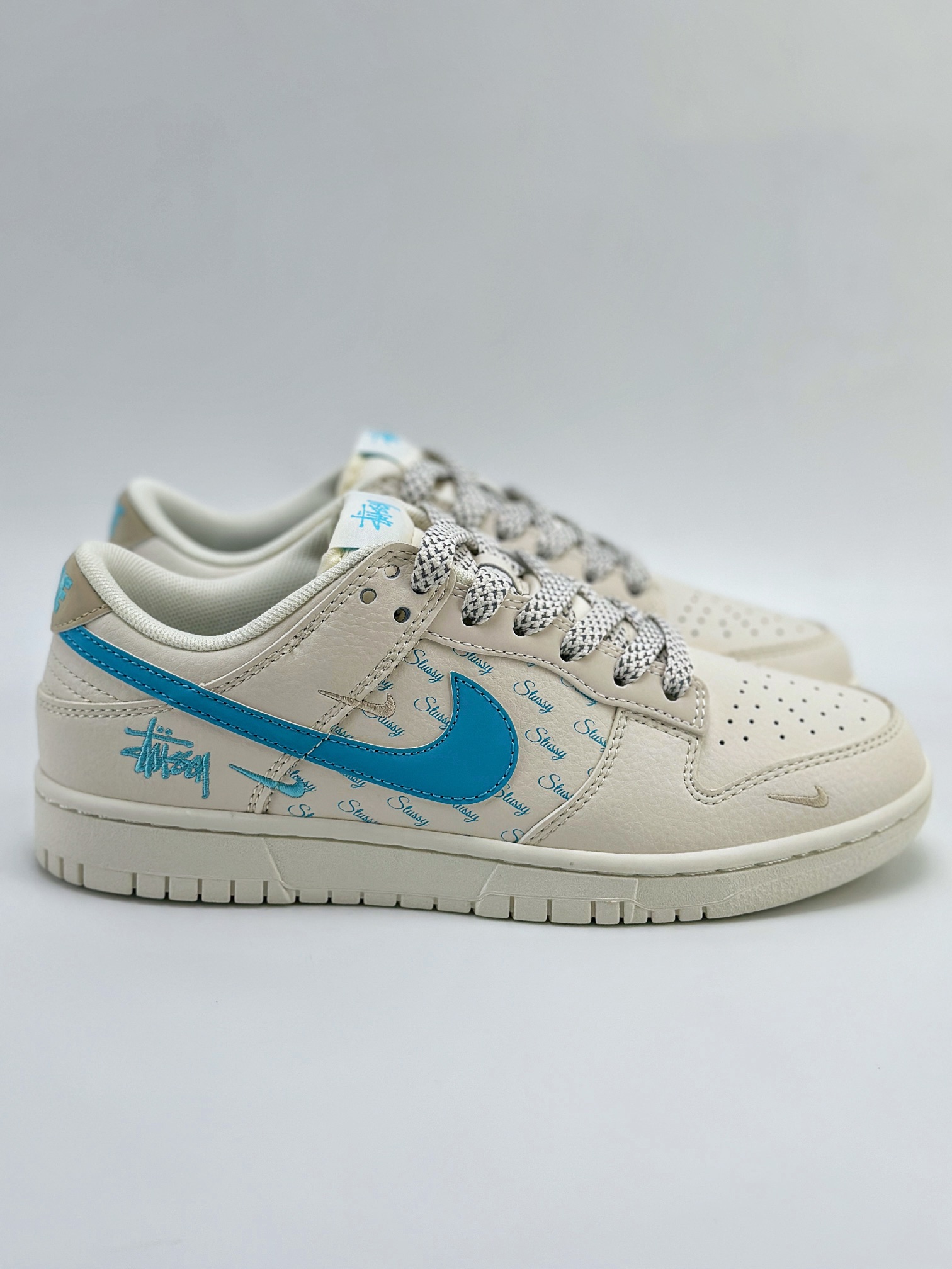 Nike SB Dunk Low x Stussy 白蓝三小钩满天星 SJ2068-281