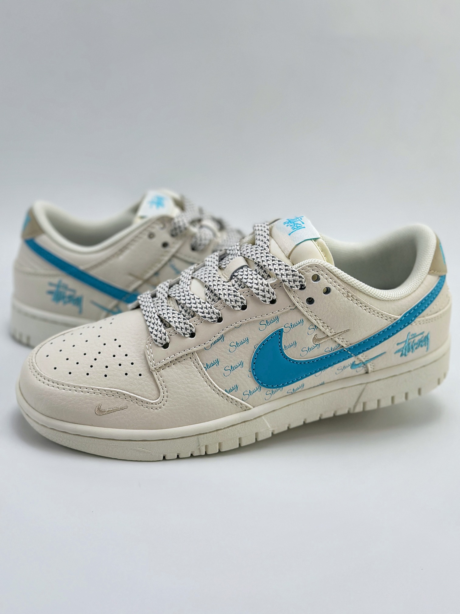 Nike SB Dunk Low x Stussy 白蓝三小钩满天星 SJ2068-281