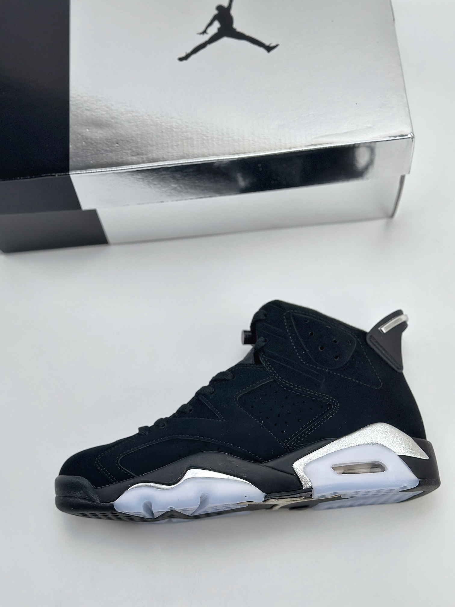 Air Jordan 6 Retro ”metallic silver” 黑银 潮流复古篮球鞋   DX2836-001