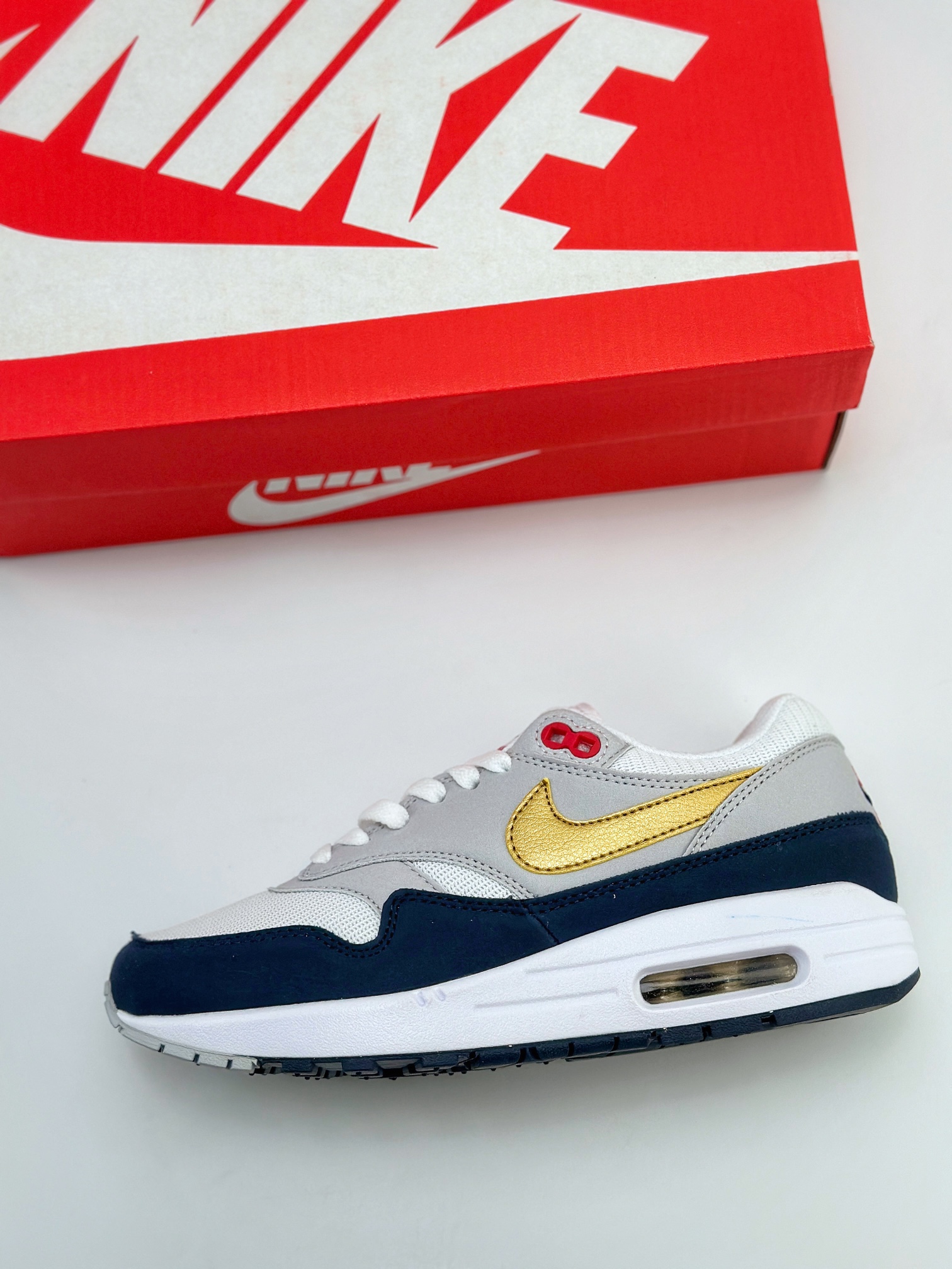 Nike Air Max 1 白蓝金 复古休闲跑步鞋  HM9604-400