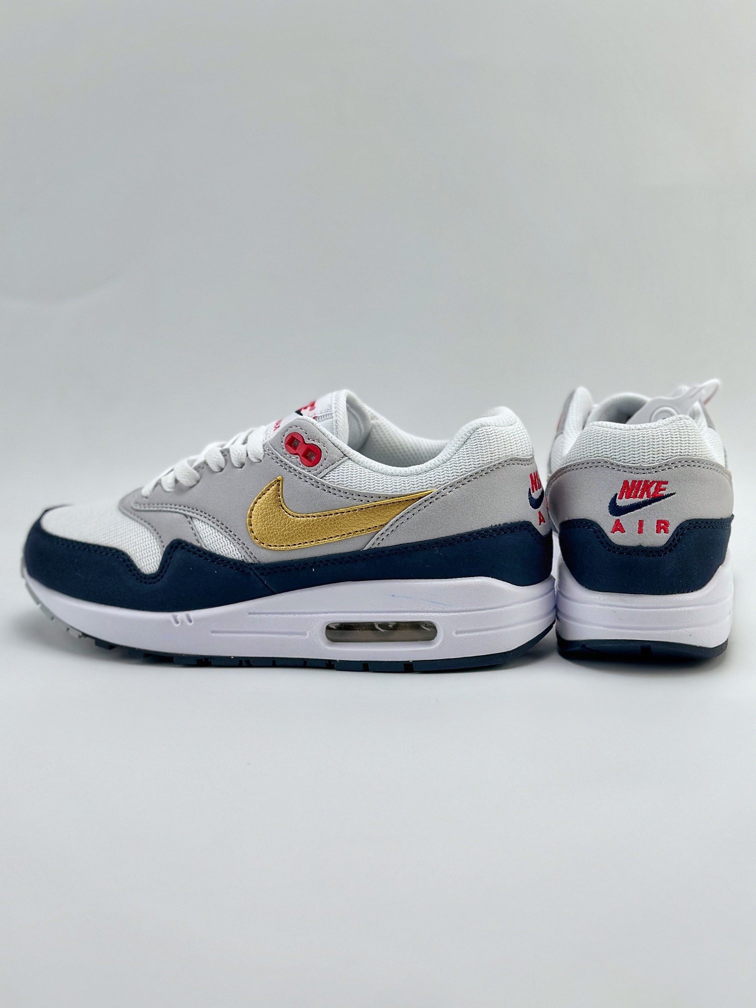 Nike Air Max 1 白蓝金 复古休闲跑步鞋  HM9604-400