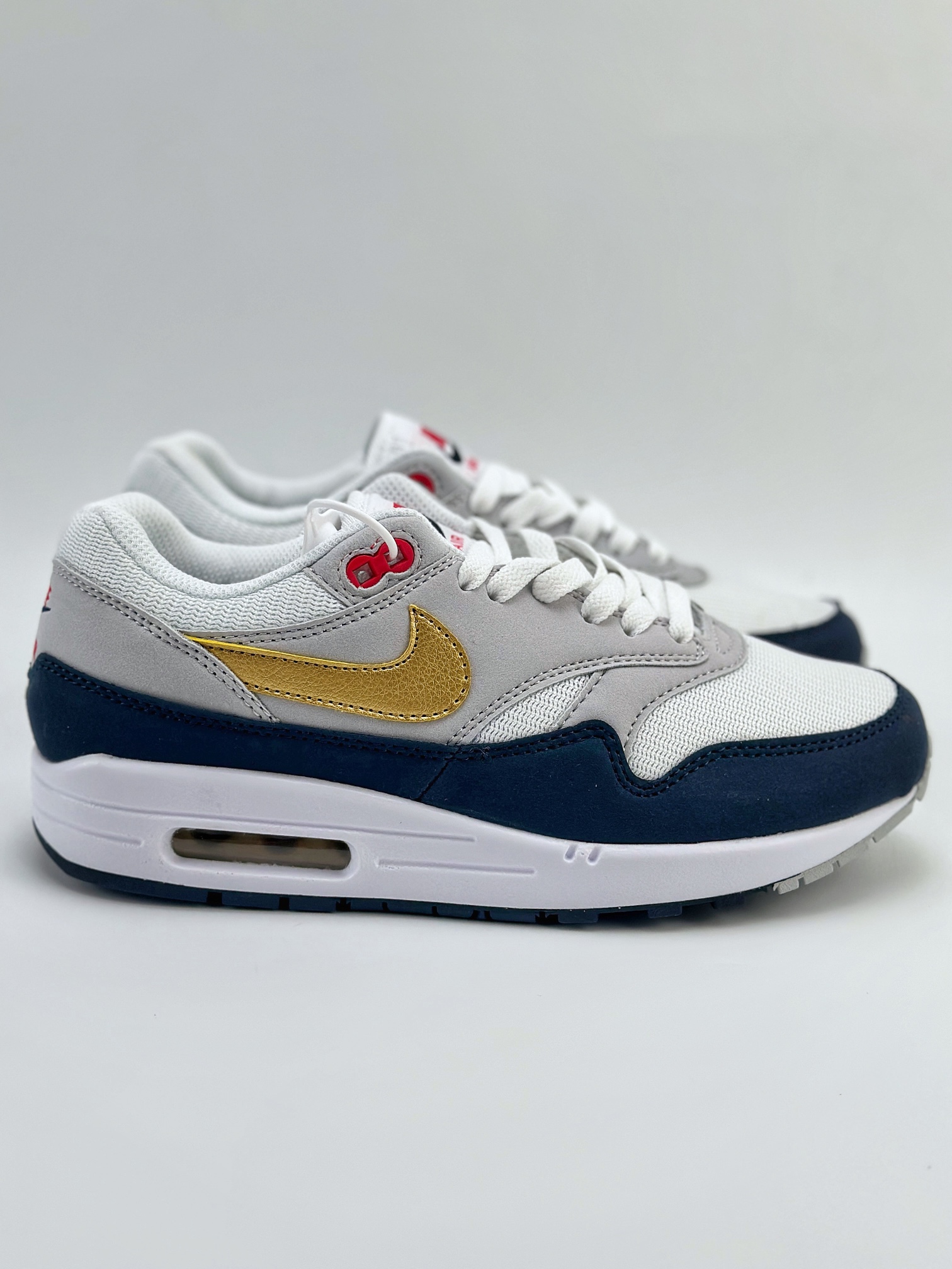 Nike Air Max 1 白蓝金 复古休闲跑步鞋  HM9604-400