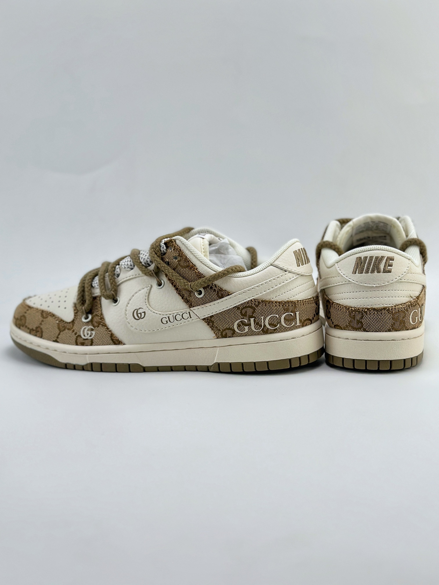 Nike SB Dunk Low x GUCCI 白棕绑带满天星 SJ2068-273