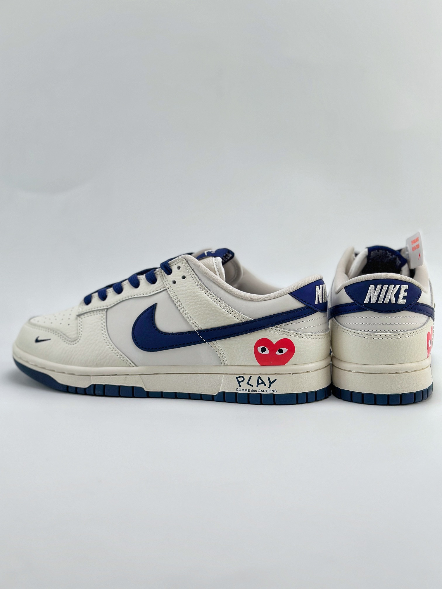 Nike SB Dunk Low x Comme des Garcons 川久白蓝满天星 KK1888-008