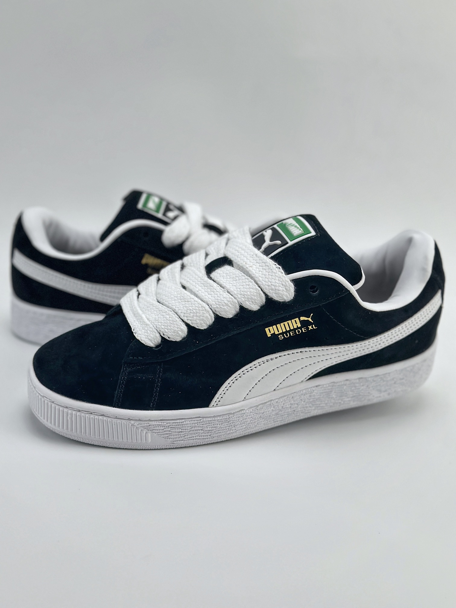 PUMA Suede XL 百搭单品 厚鞋舌轻便防滑低帮板鞋   395205-02