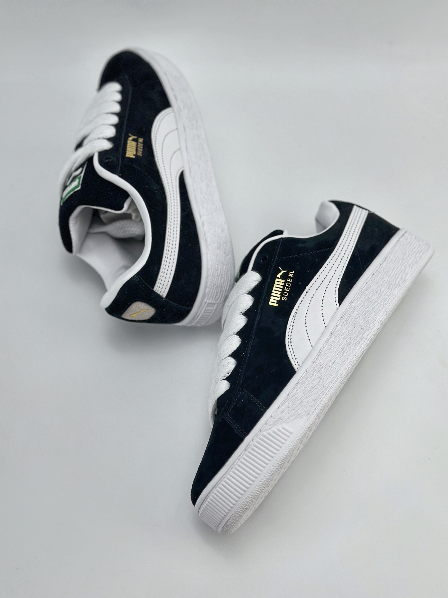 PUMA Suede XL 百搭单品 厚鞋舌轻便防滑低帮板鞋   395205-02