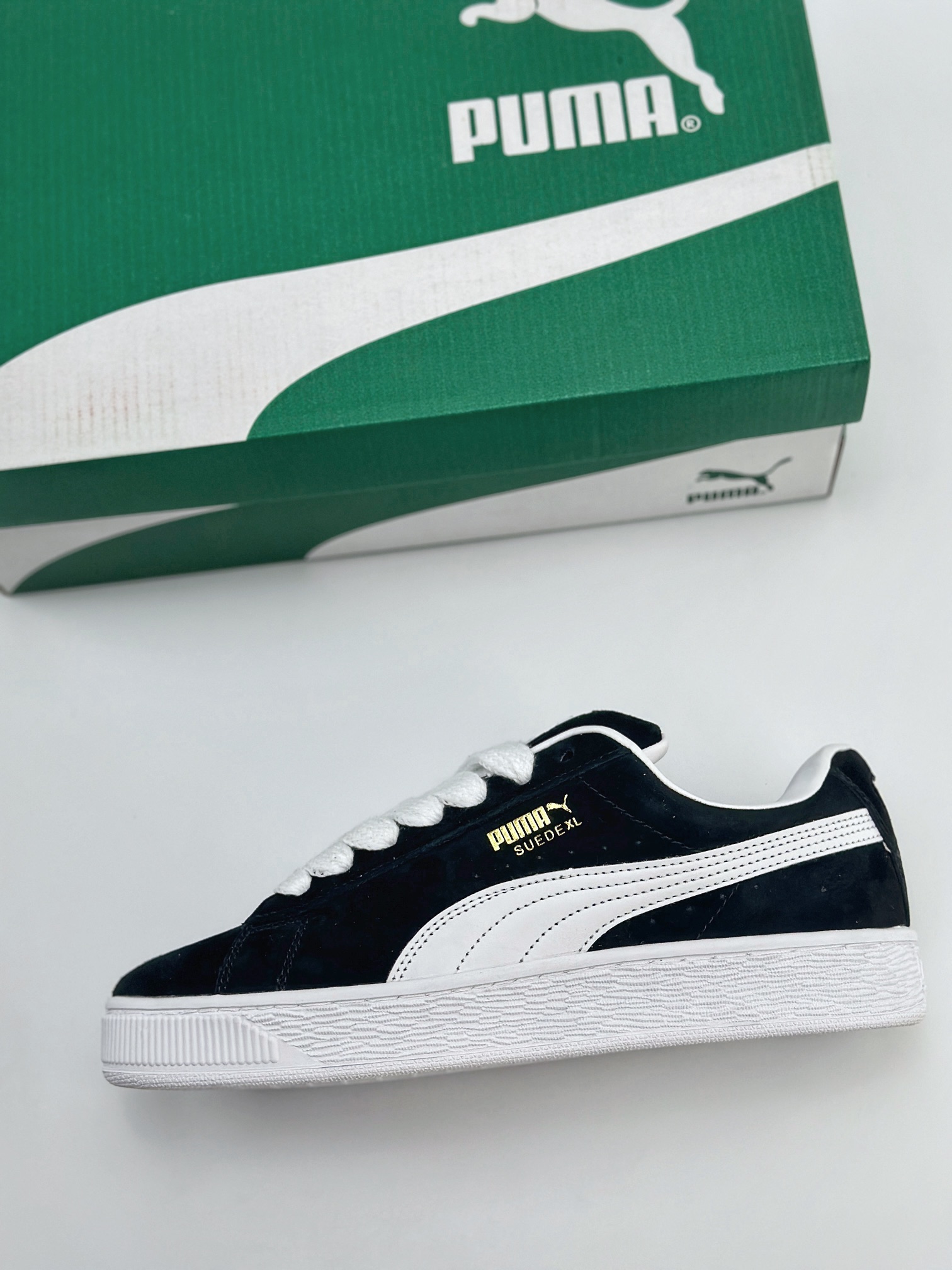 PUMA Suede XL 百搭单品 厚鞋舌轻便防滑低帮板鞋   395205-02