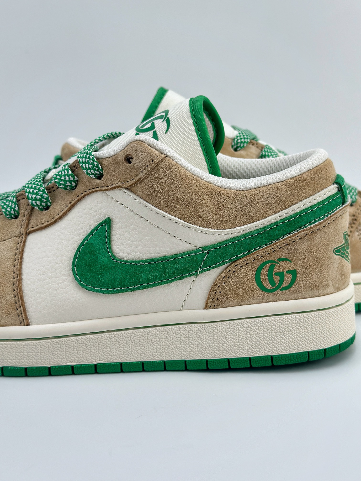 Air Jordan 1 Retro Low x GUCCI 白棕绿   WG8850-014