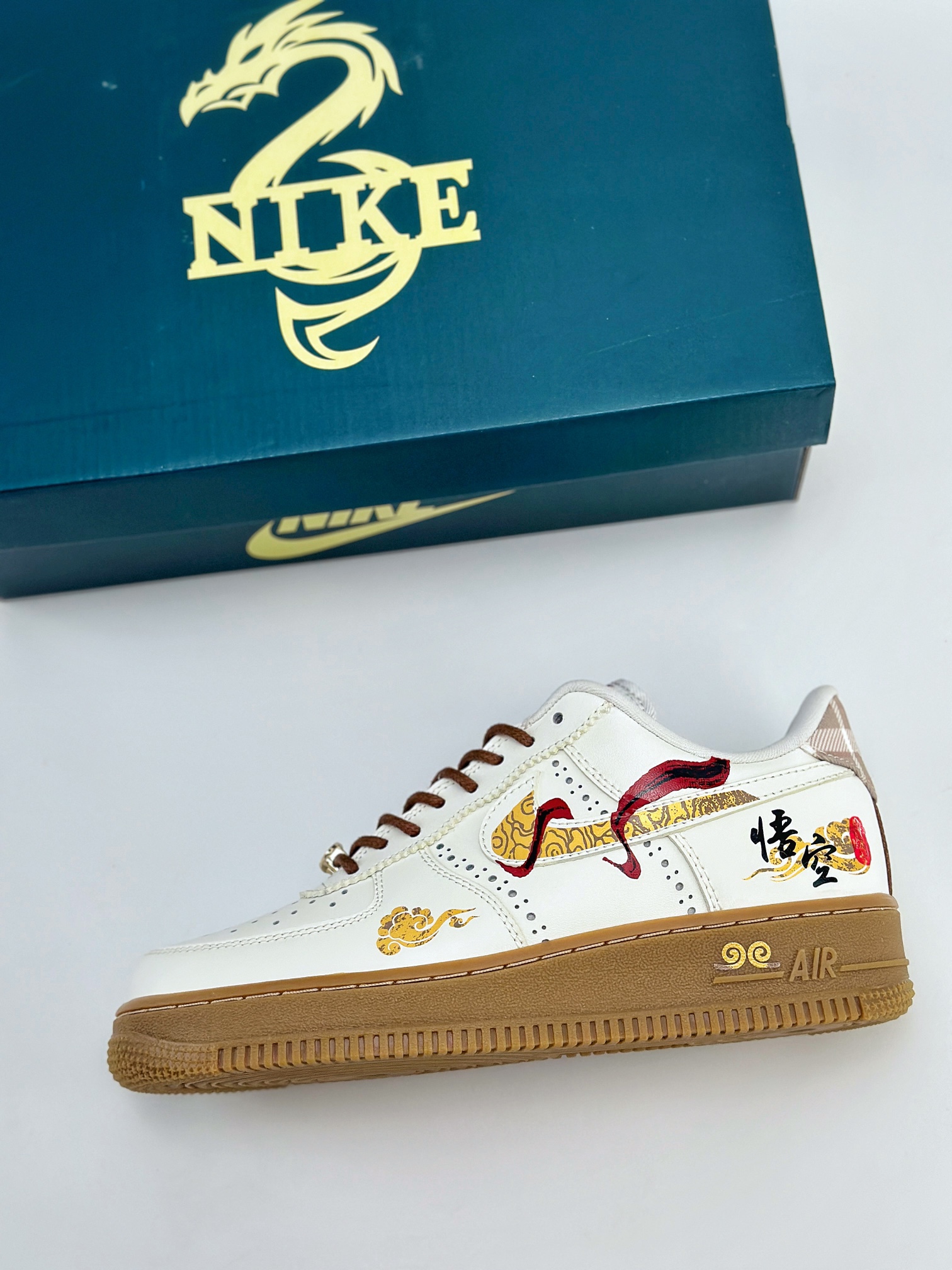 Nike Air Force 1 Low 07 白黄红 悟空玩偶  FV3700-211