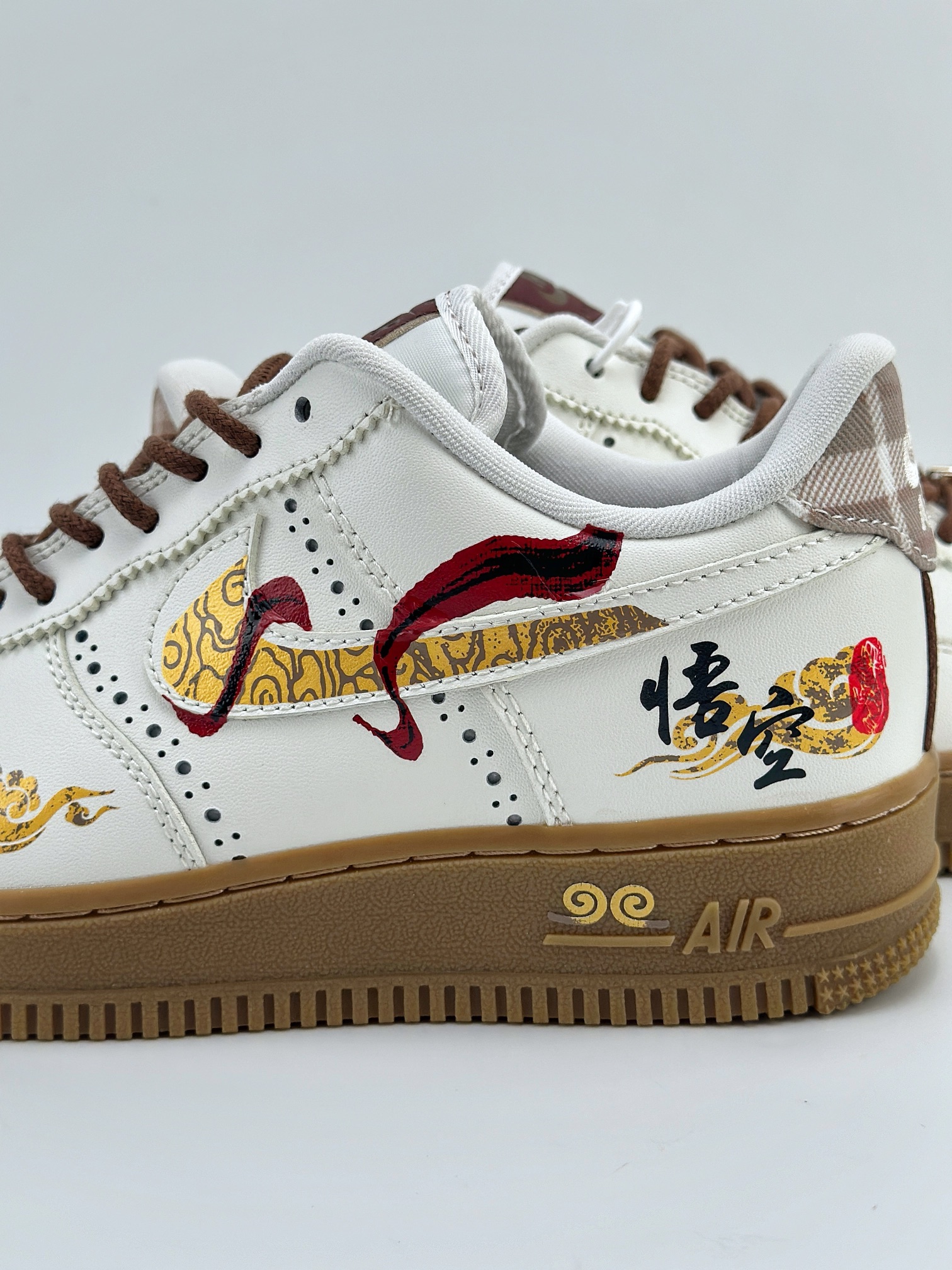 Nike Air Force 1 Low 07 白黄红 悟空玩偶  FV3700-211