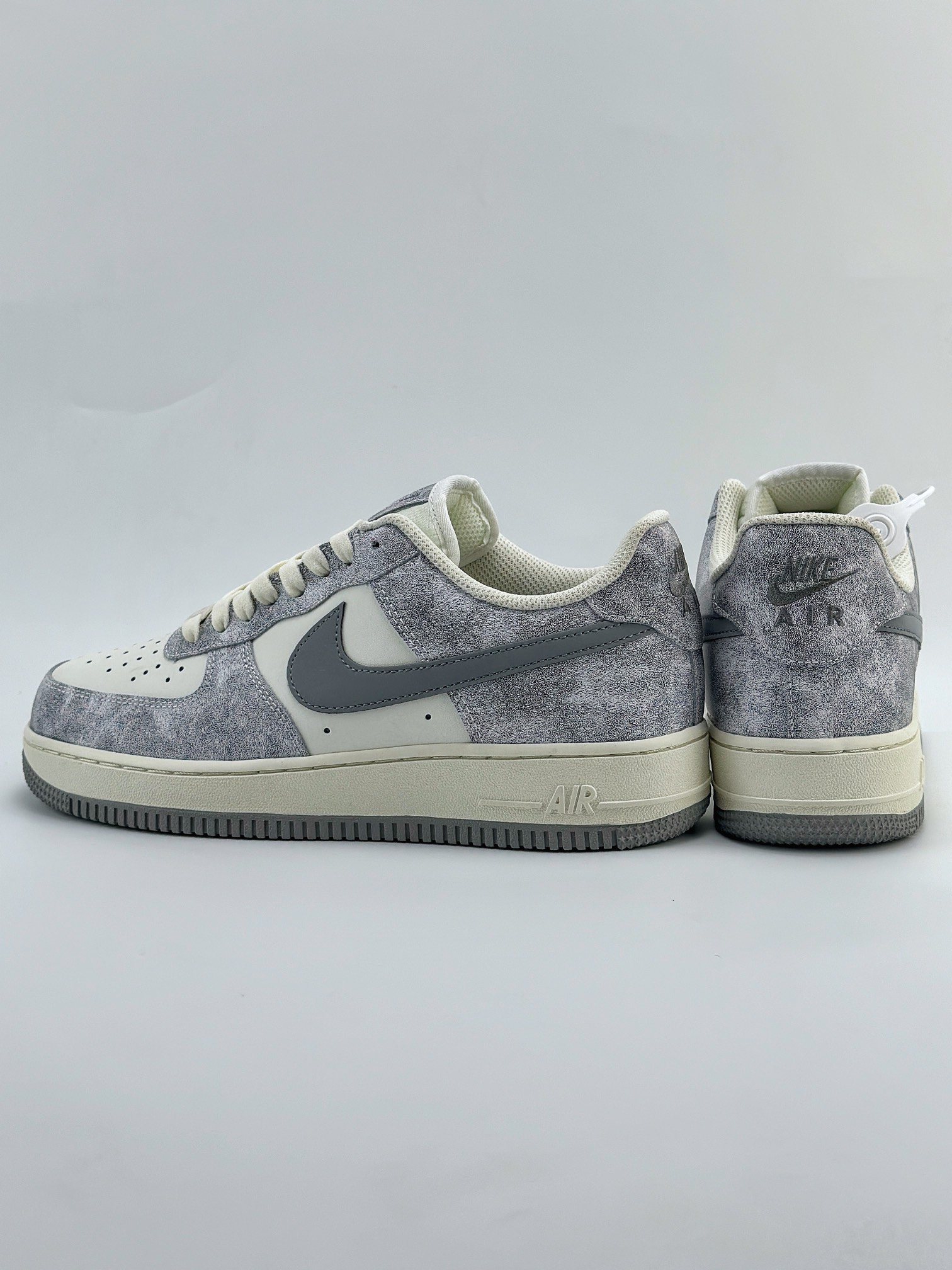 Nike Air Force 1 Low 07 岩石灰  BL5866-901