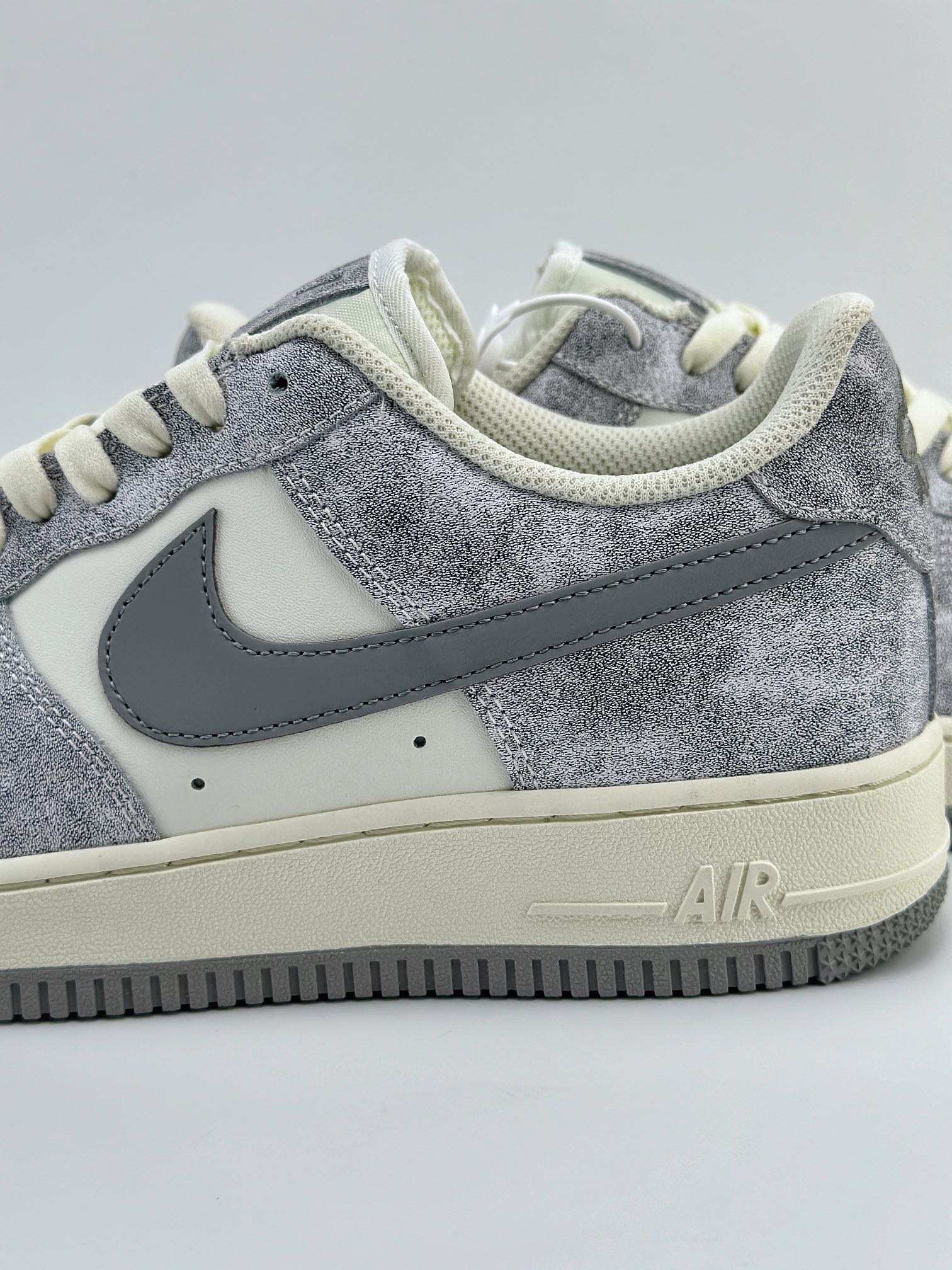 Nike Air Force 1 Low 07 岩石灰  BL5866-901