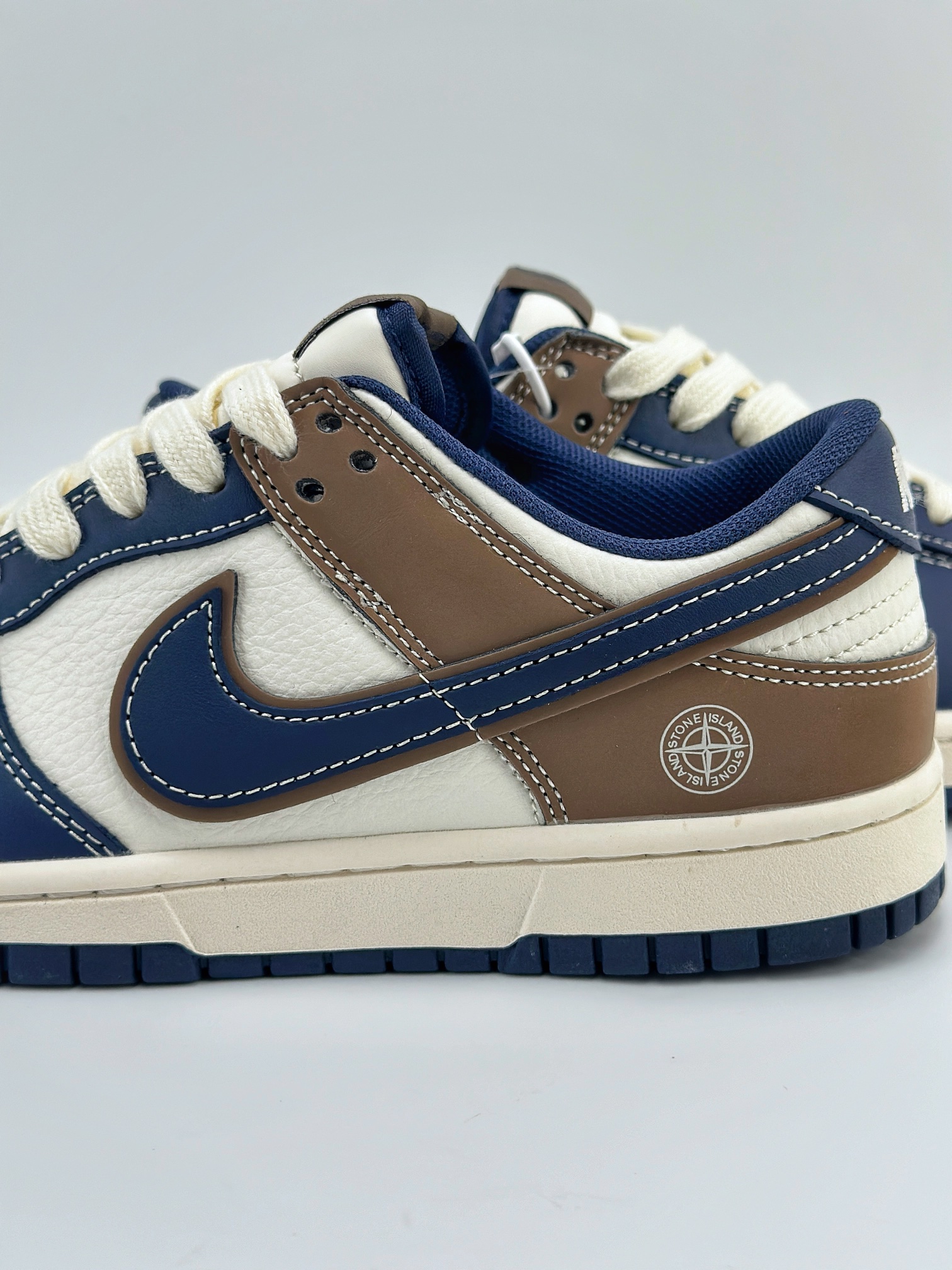 NIKE SB Dunk Low x Stone Island 米蓝棕  XX9917-017