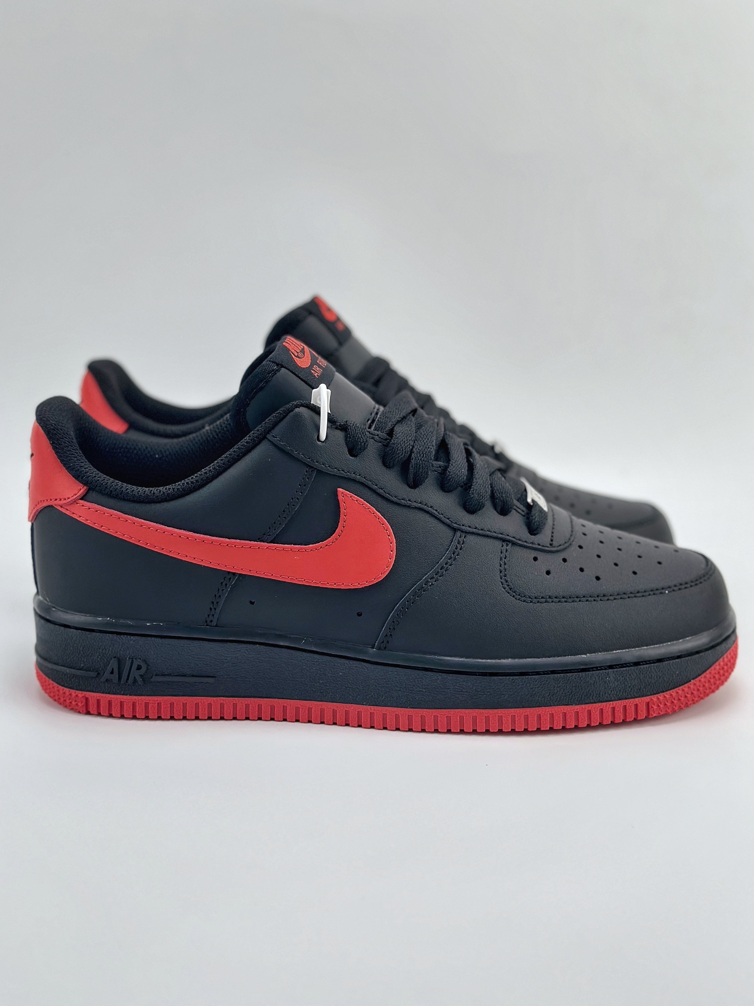 Nike Air Force 1 Low 07 黑红 FJ4146-002