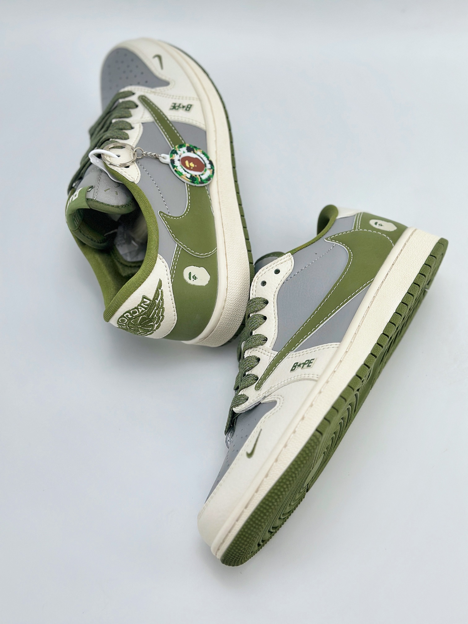 Travis Scott x Nike Air Jordan 1 Low x BAPE 白灰绿  BB6511-621