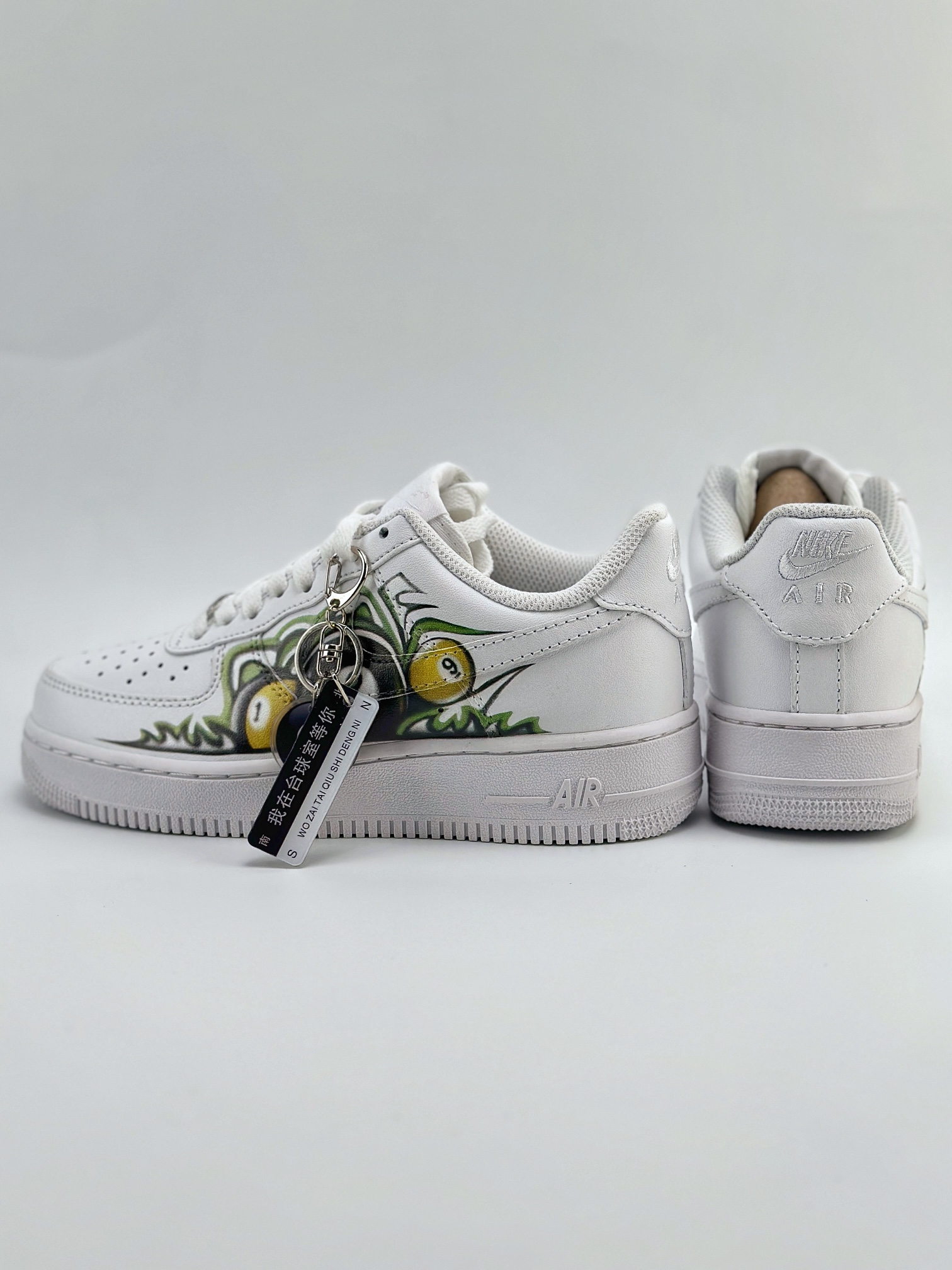 Nike Air Force 1 Low 07 涂鸦 台球黑8  FV3654-111