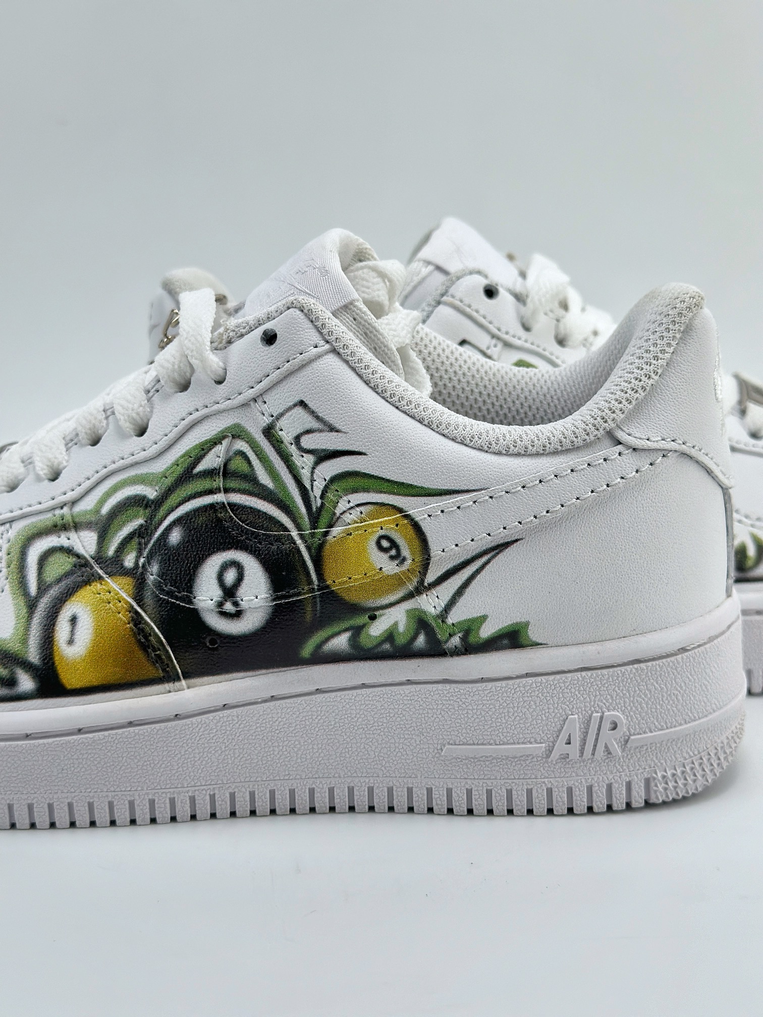 Nike Air Force 1 Low 07 涂鸦 台球黑8  FV3654-111